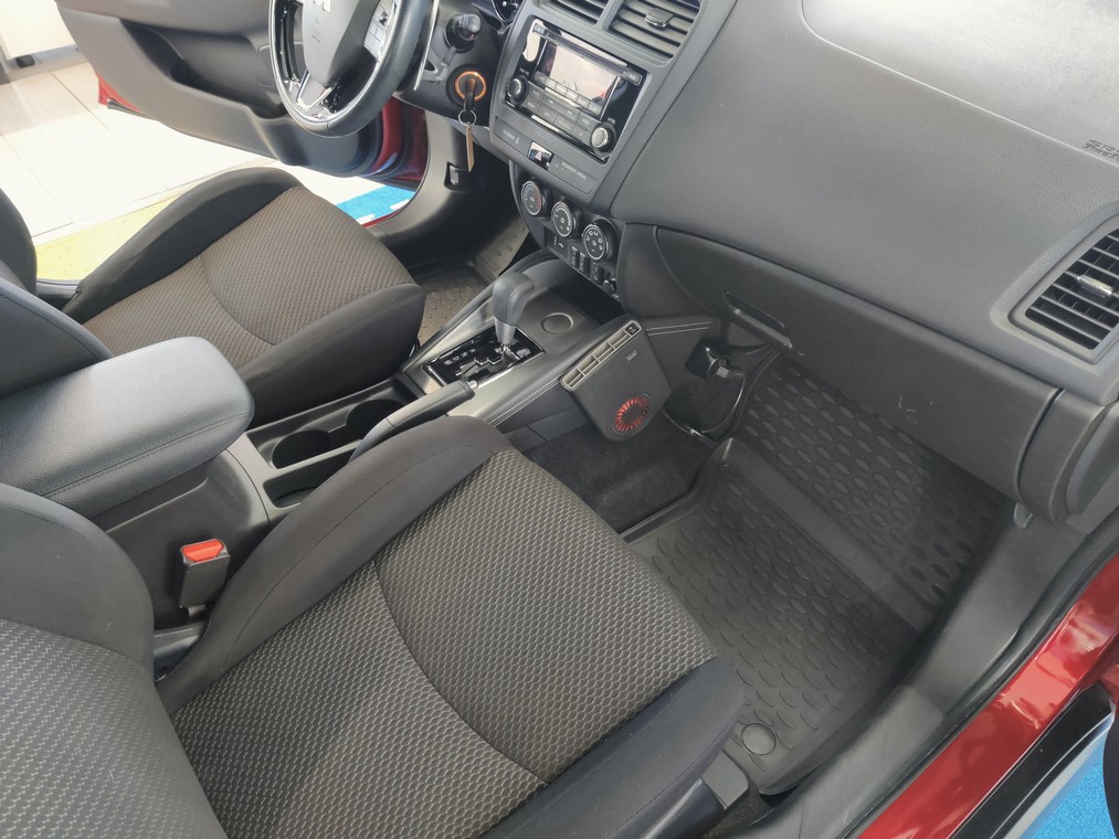Mitsubishi ASX 2,0 MIVEC INVITE CVT 2WD