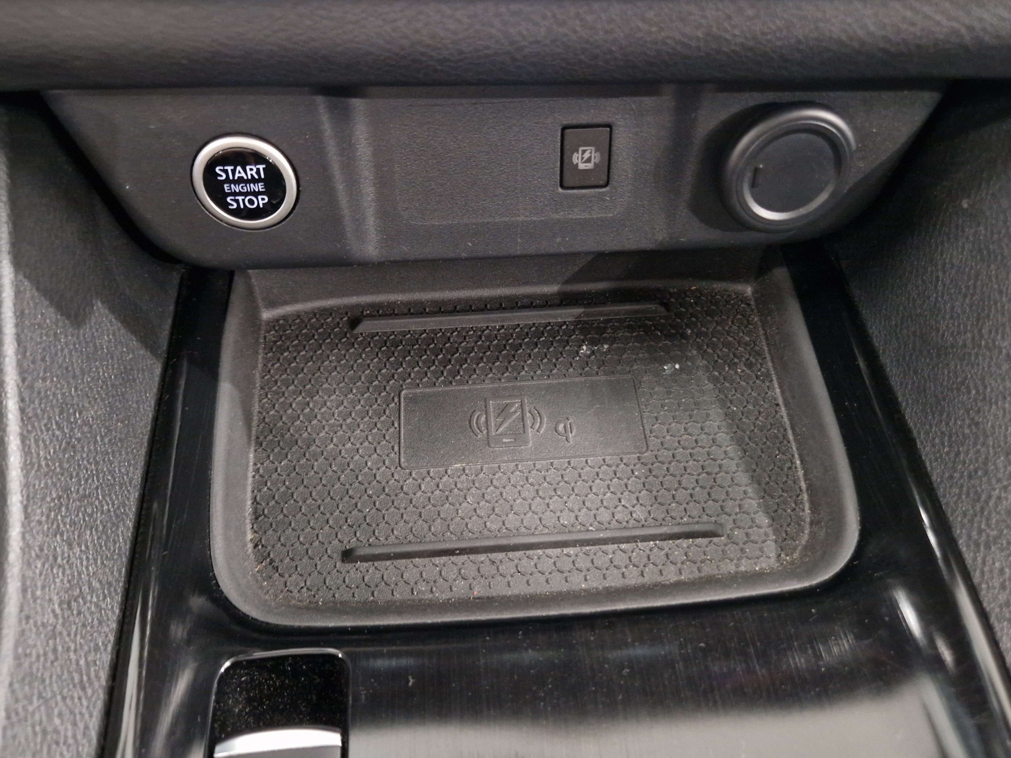 Nissan QASHQAI MHEV 158 XTRONIC 2WD ACENTA TAKUU 24KK/40TKM