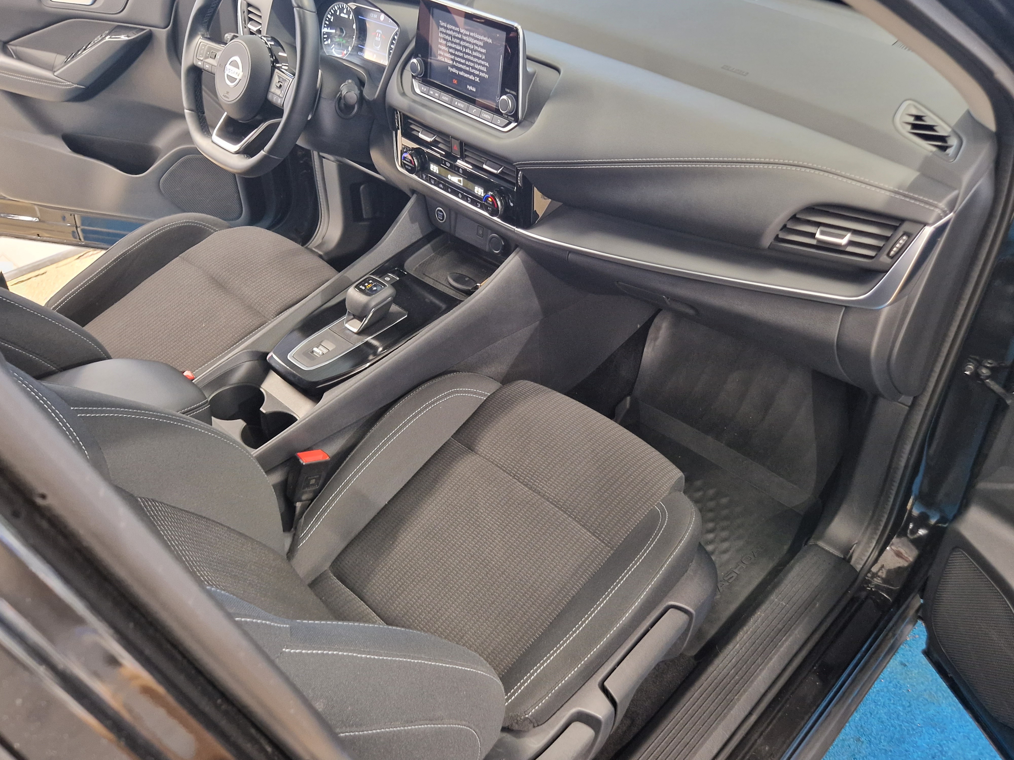 Nissan QASHQAI MHEV 158 XTRONIC 2WD ACENTA TAKUU 24KK/40TKM