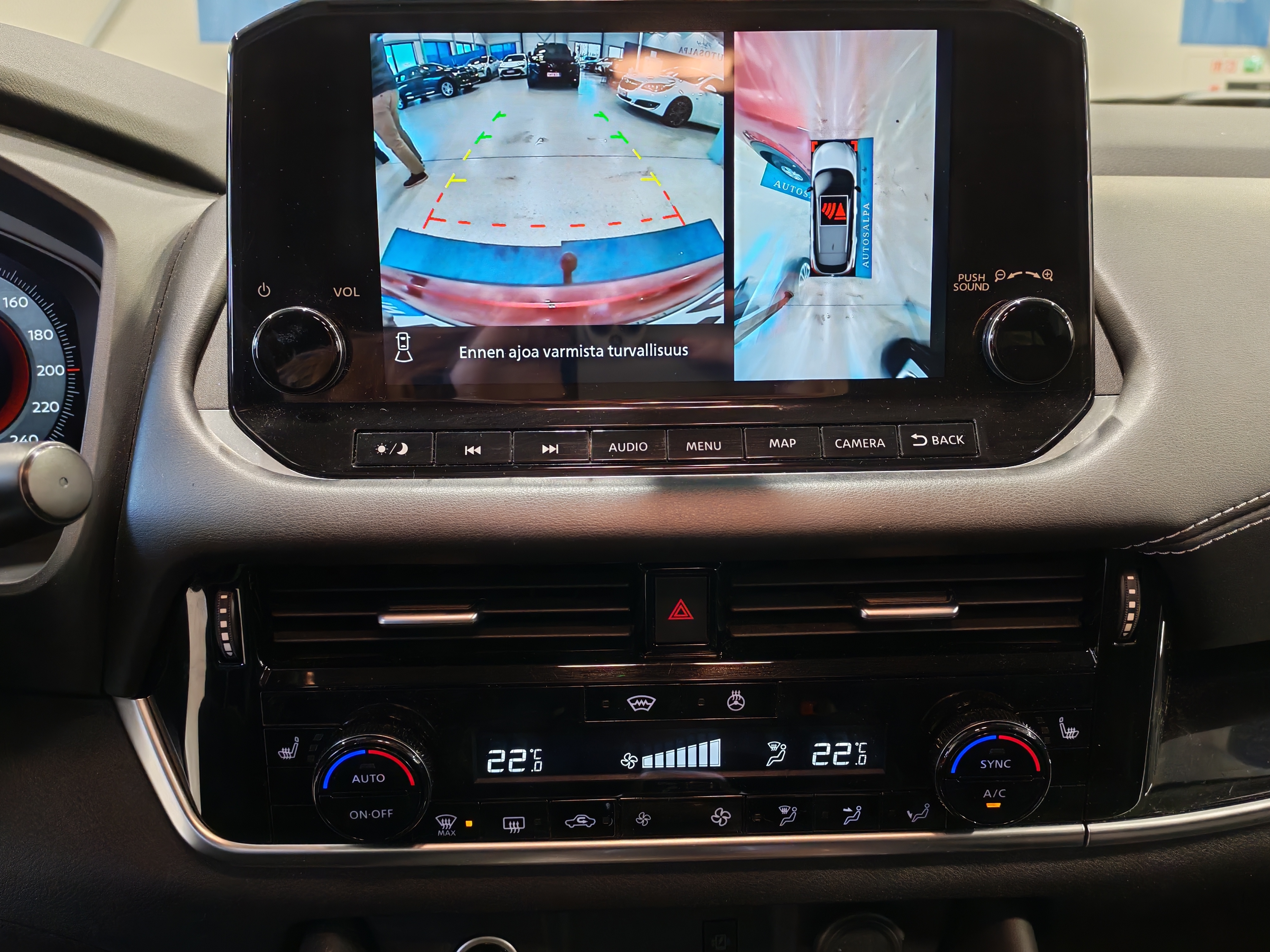 Nissan QASHQAI MHEV 158 XTRONIC 2WD N-CONNECTA  2-TONE