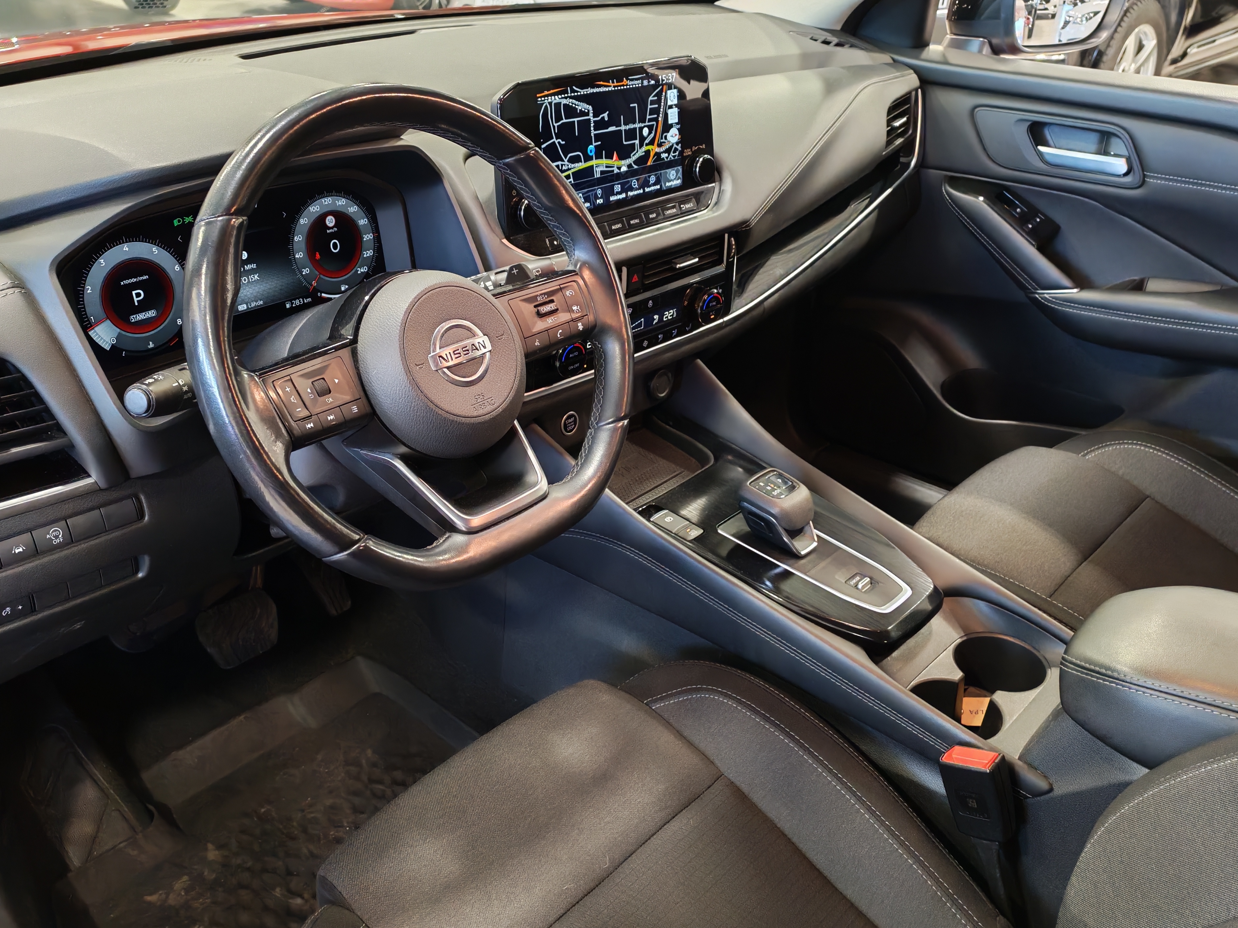 Nissan QASHQAI MHEV 158 XTRONIC 2WD N-CONNECTA  2-TONE