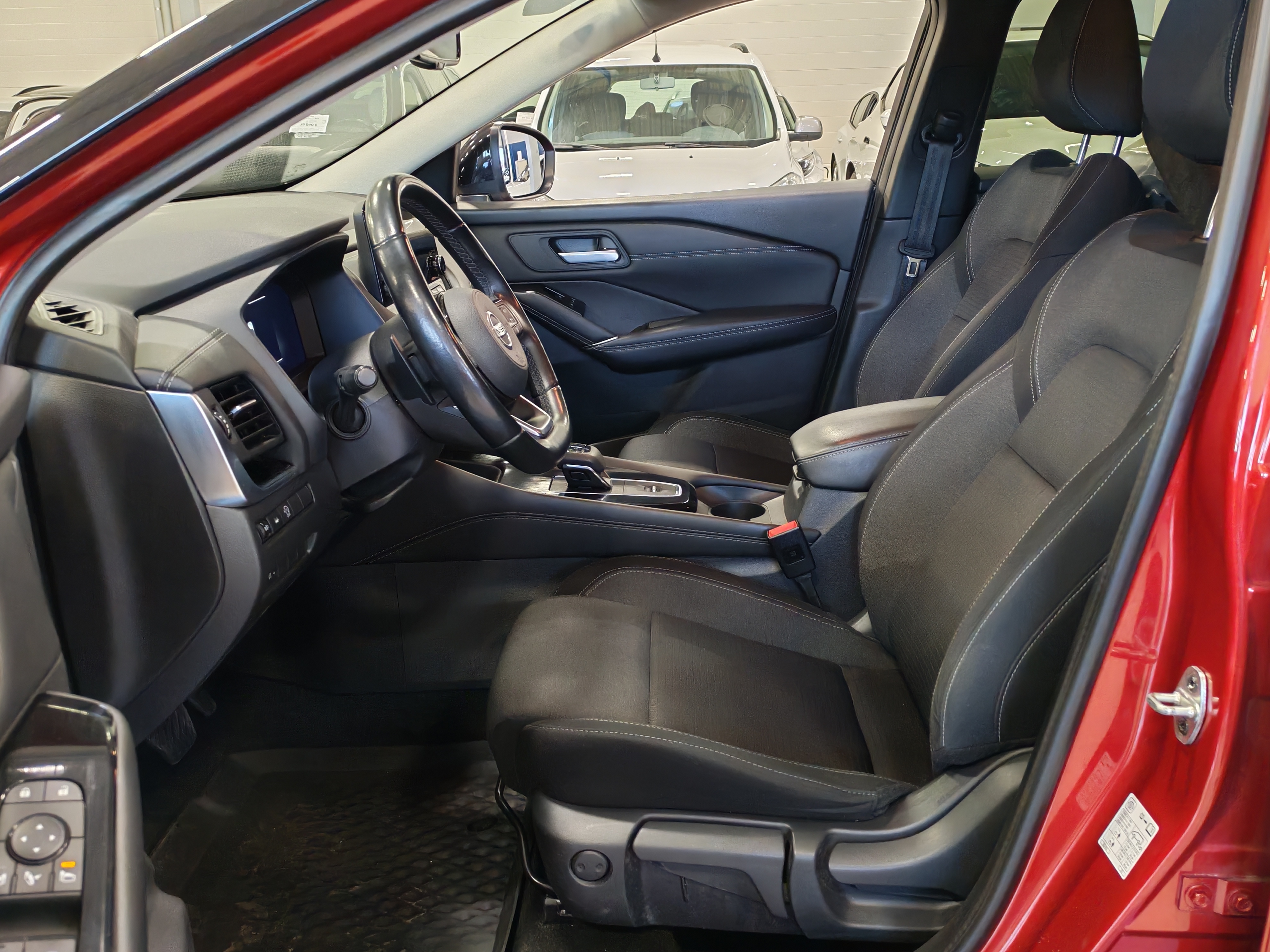 Nissan QASHQAI MHEV 158 XTRONIC 2WD N-CONNECTA  2-TONE