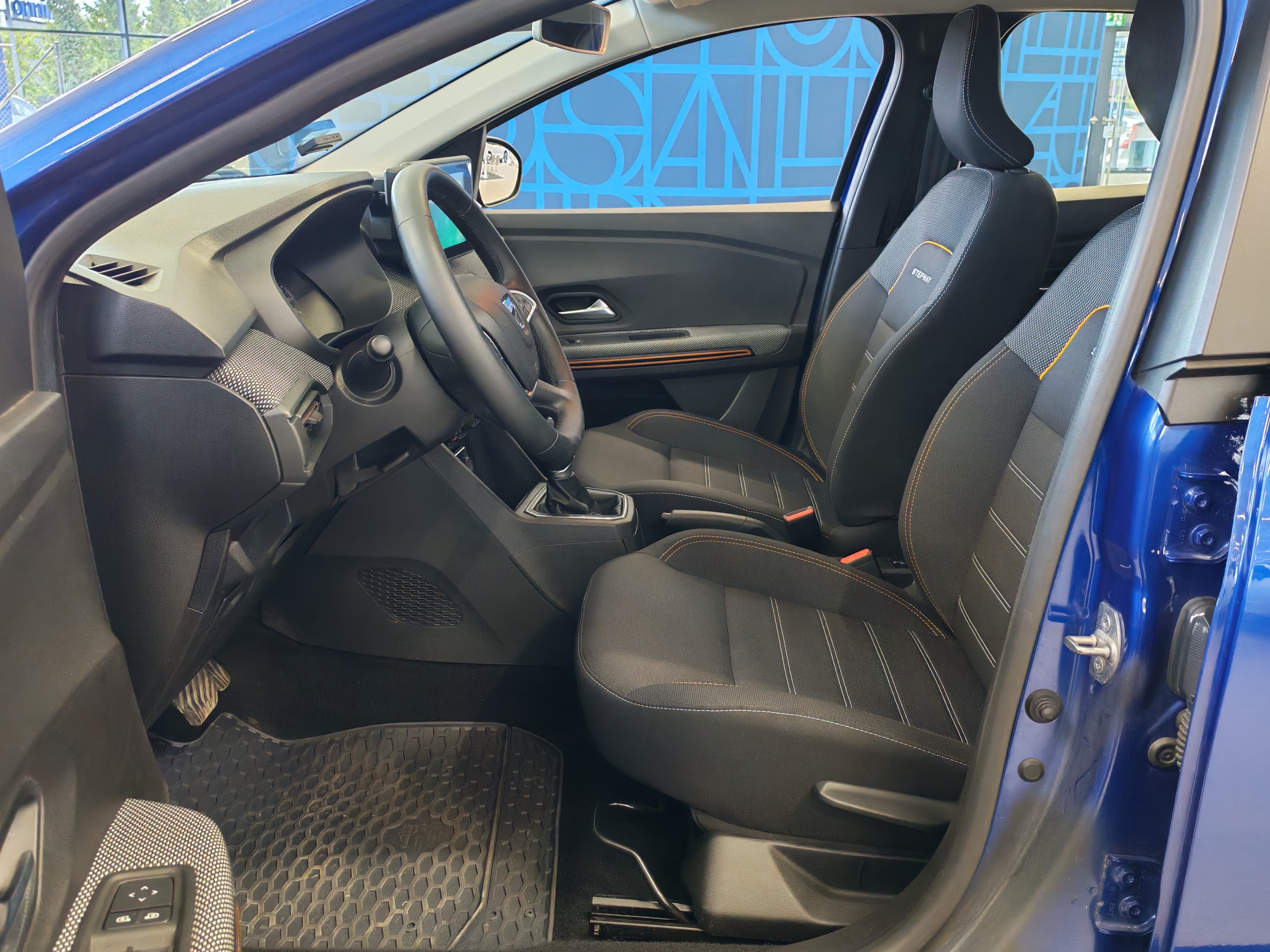 Dacia SANDERO STEPWAY TCE 90 AUT COMFORT