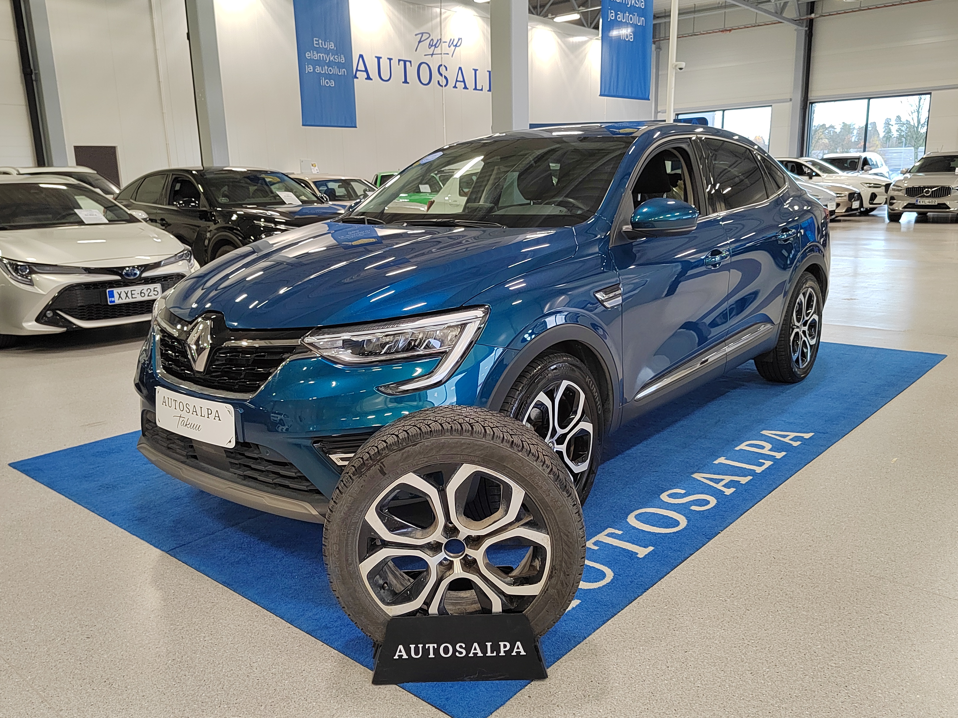 Renault ARKANA E-TECH 145 HYBRID INTENS. TAKUU 24KK/40TKM