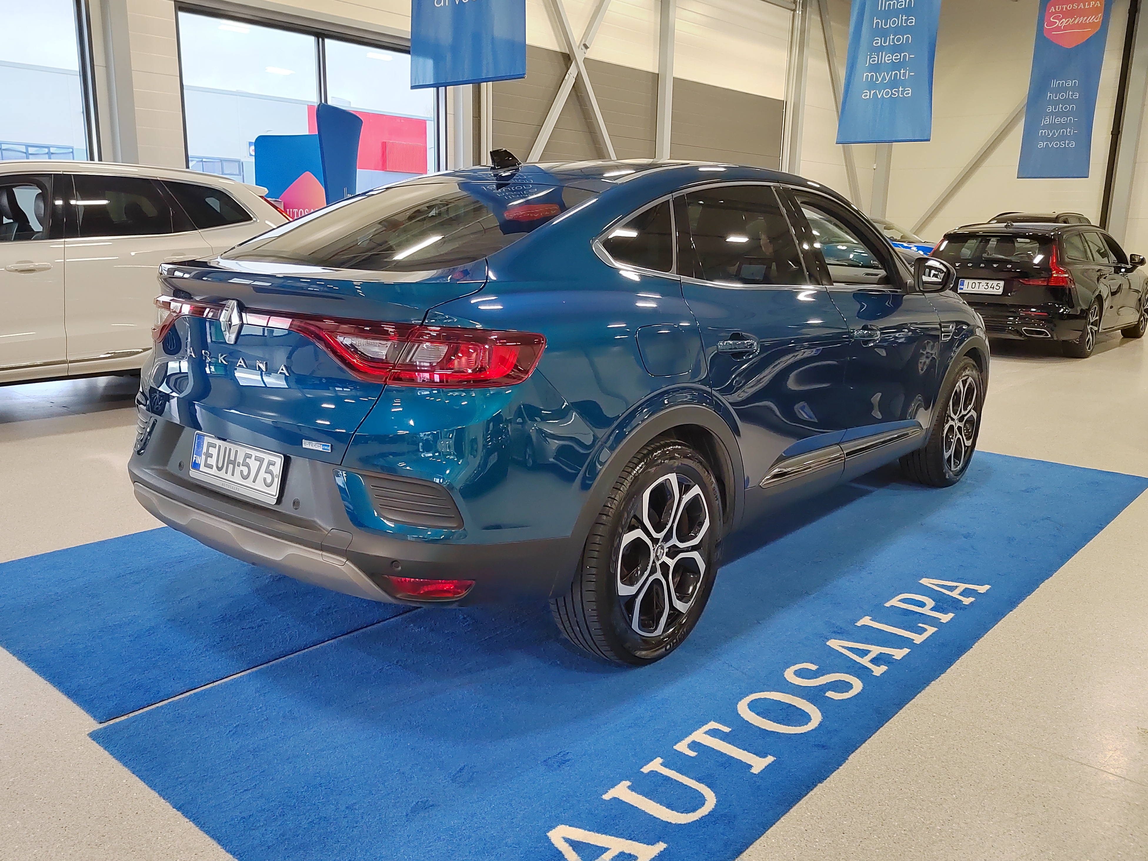 Renault ARKANA E-TECH 145 HYBRID INTENS. TAKUU 24KK/40TKM