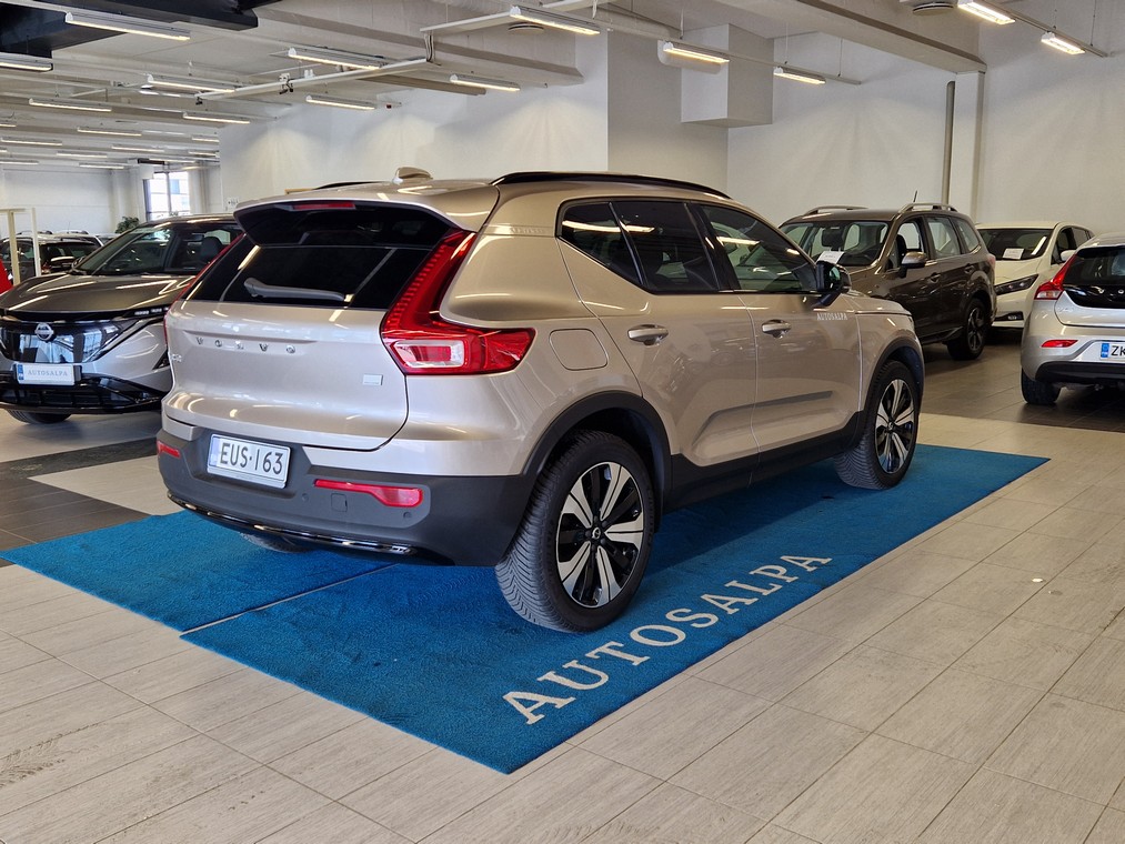 Volvo XC40 T4 TWE PLUS DARK