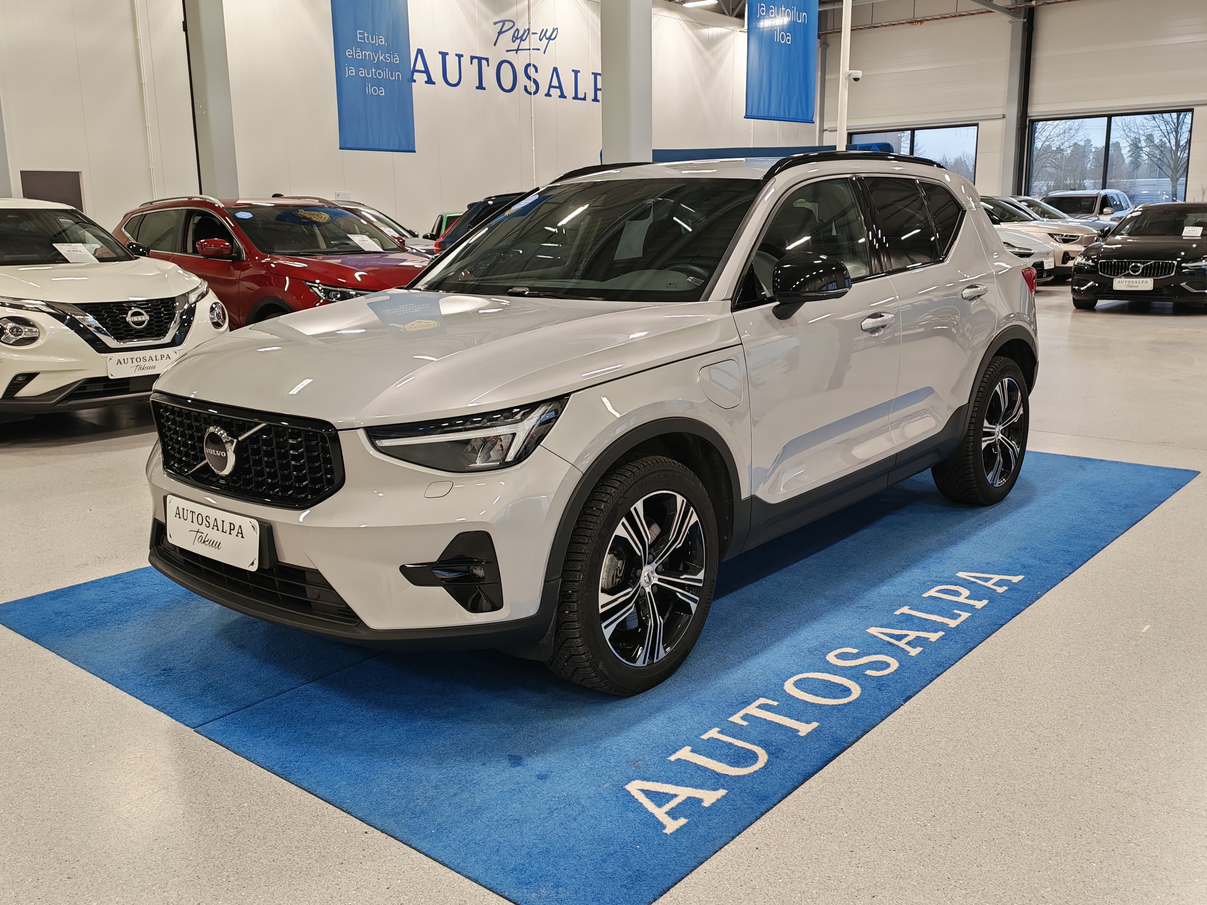 Volvo XC40 T4 TWE PLUS DARK AUT TAKUU 24KK/40TKM