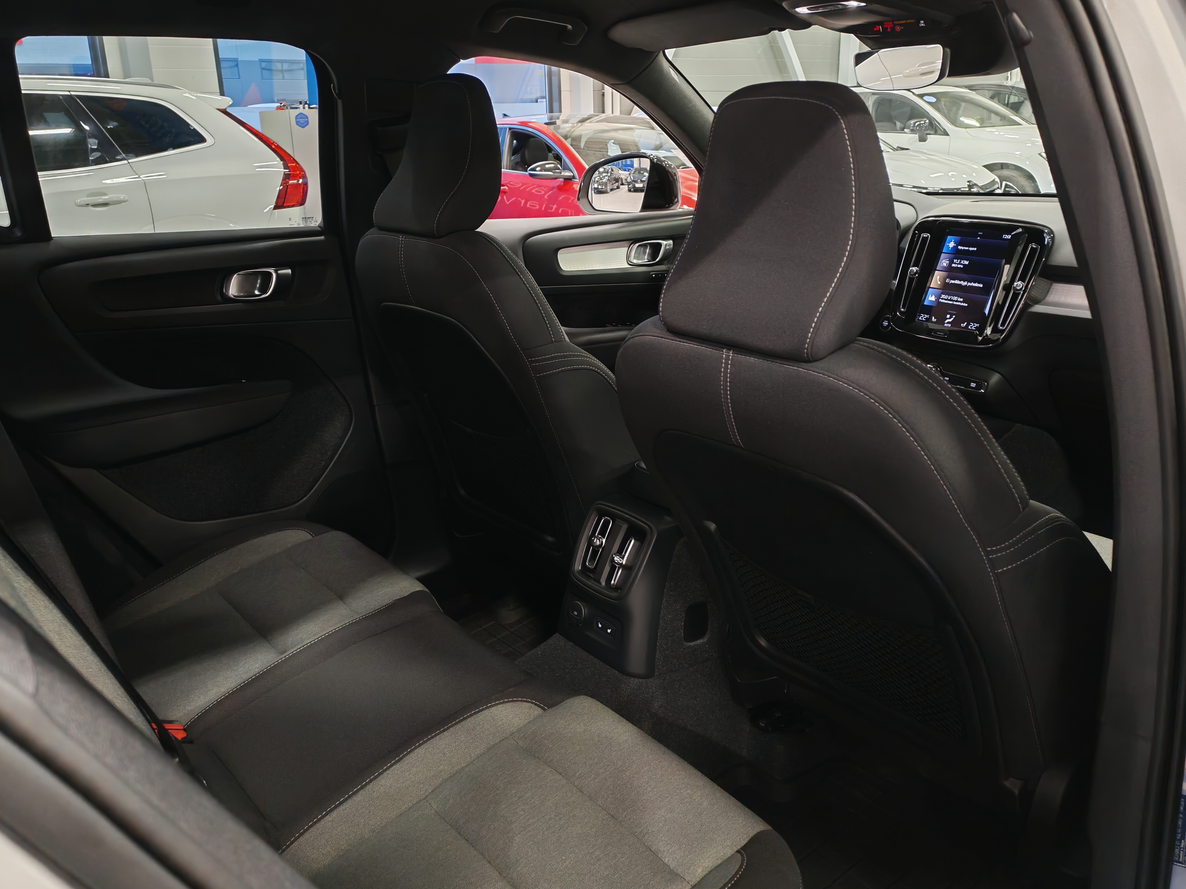 Volvo XC40 T4 TWE PLUS DARK AUT TAKUU 24KK/40TKM