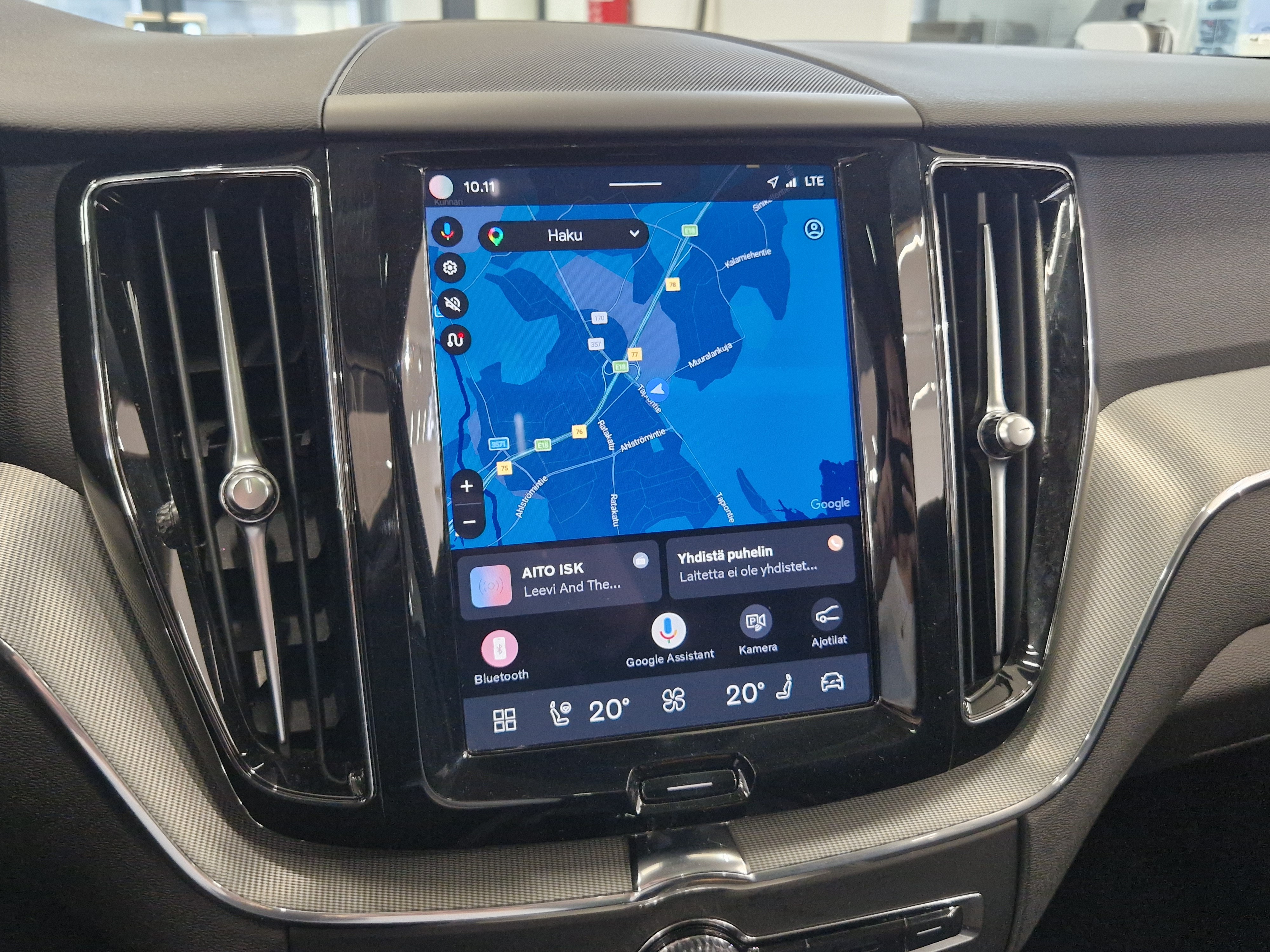 Volvo XC60 T6 AWD LONG RANGE PLUS BRIGHT TAKUU 24KK/40TKM