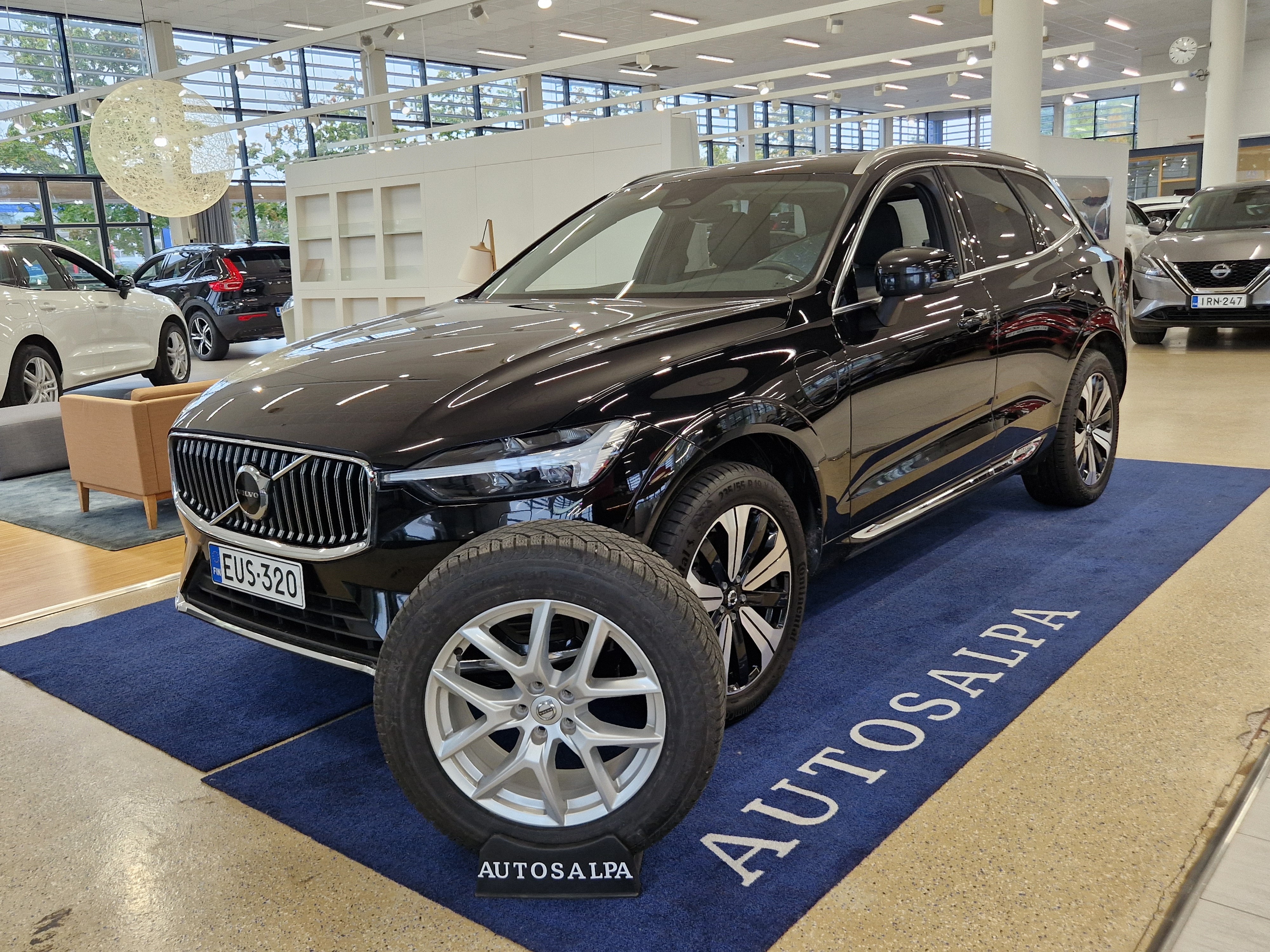 Volvo XC60 T6 AWD Long Range Plus Bright 2024, kuva 2/23