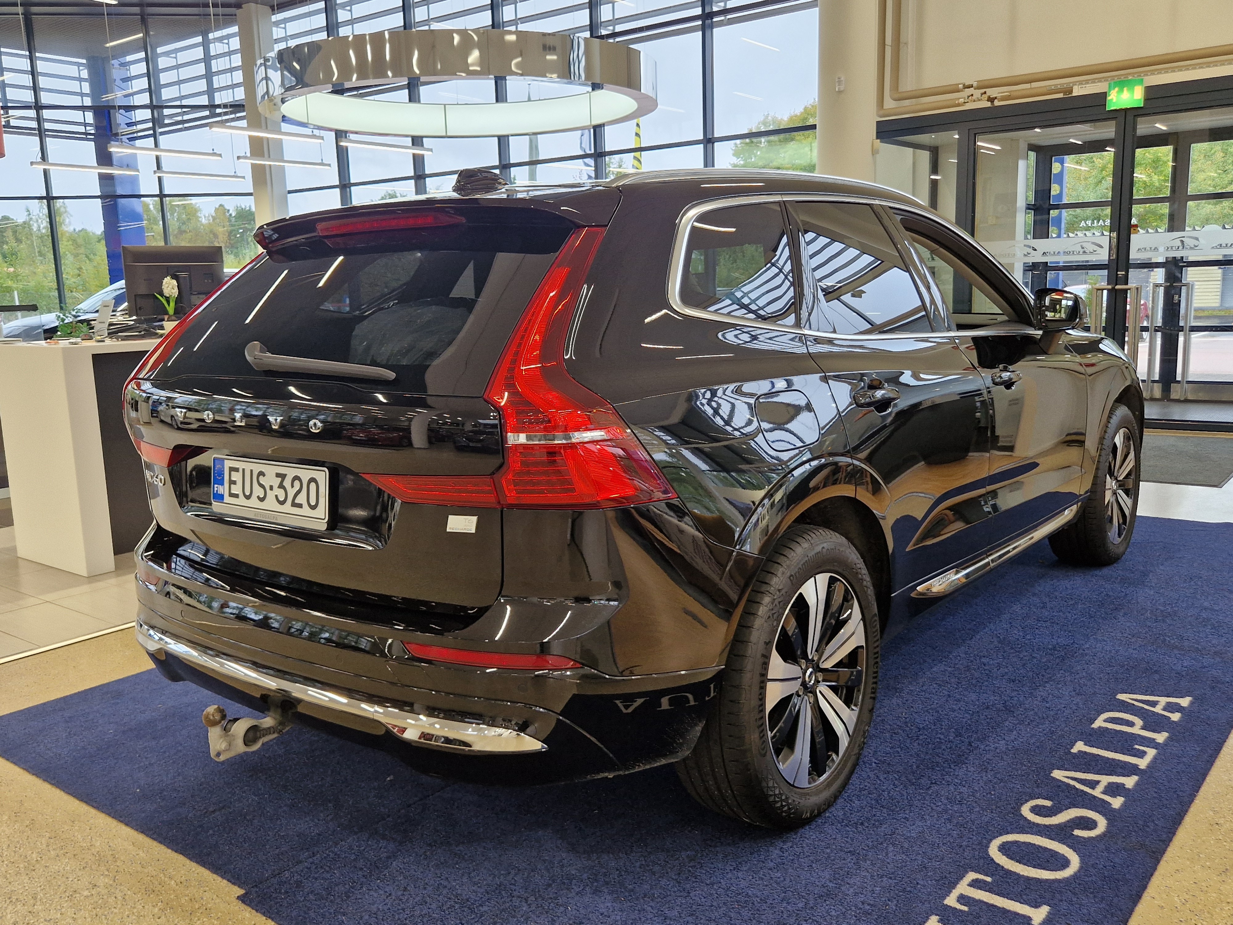Volvo XC60 T6 AWD Long Range Plus Bright 2024, kuva 4/23