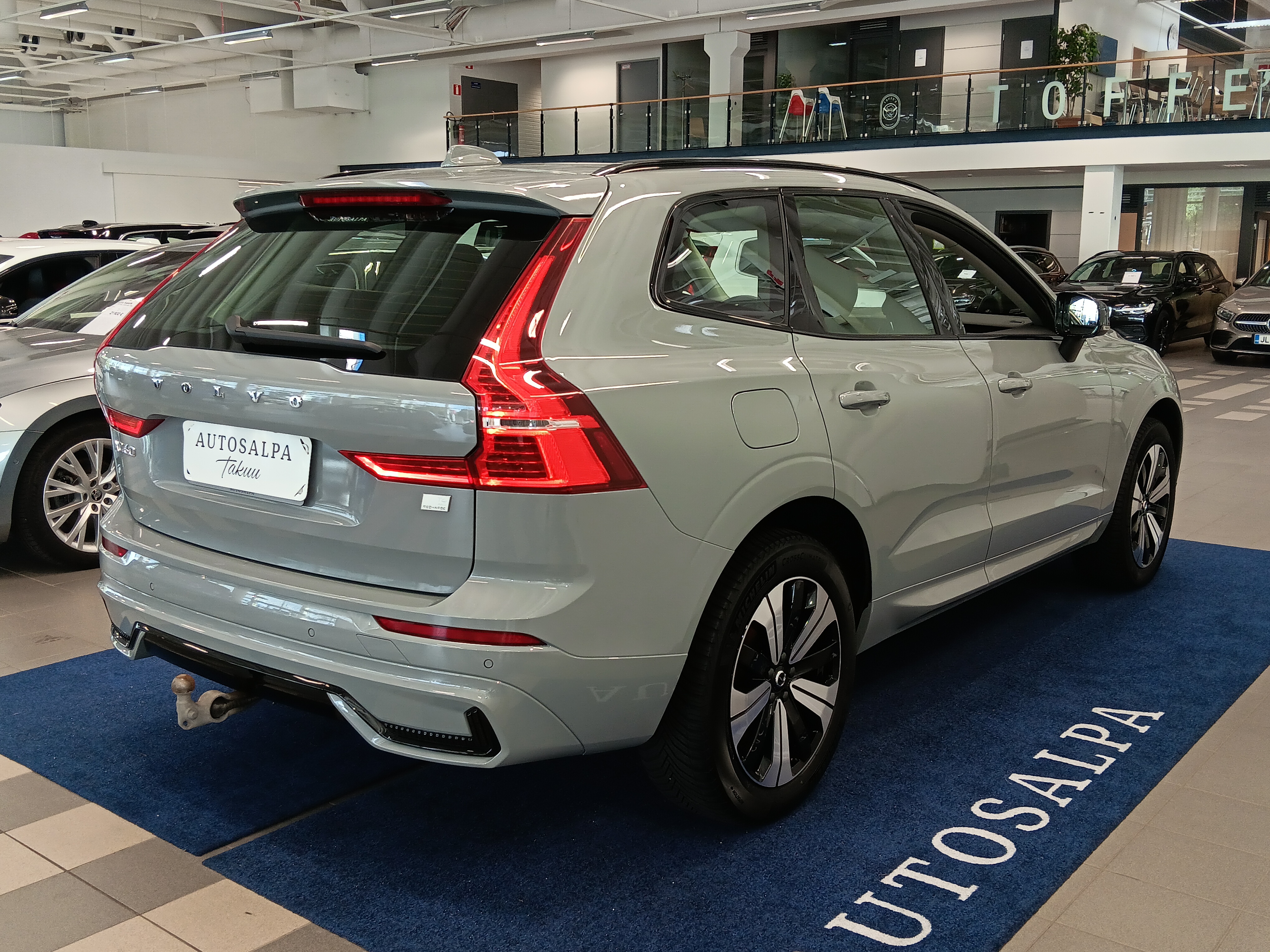 Volvo XC60 T6 AWD Long Range Plus Dark 2024, kuva 7/25