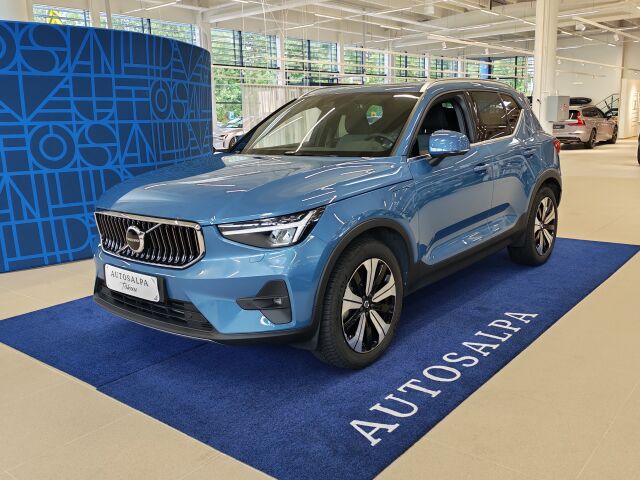 volvo XC40 T4 TWE PLUS BRIGHT TAKUU 24KK/40TKM