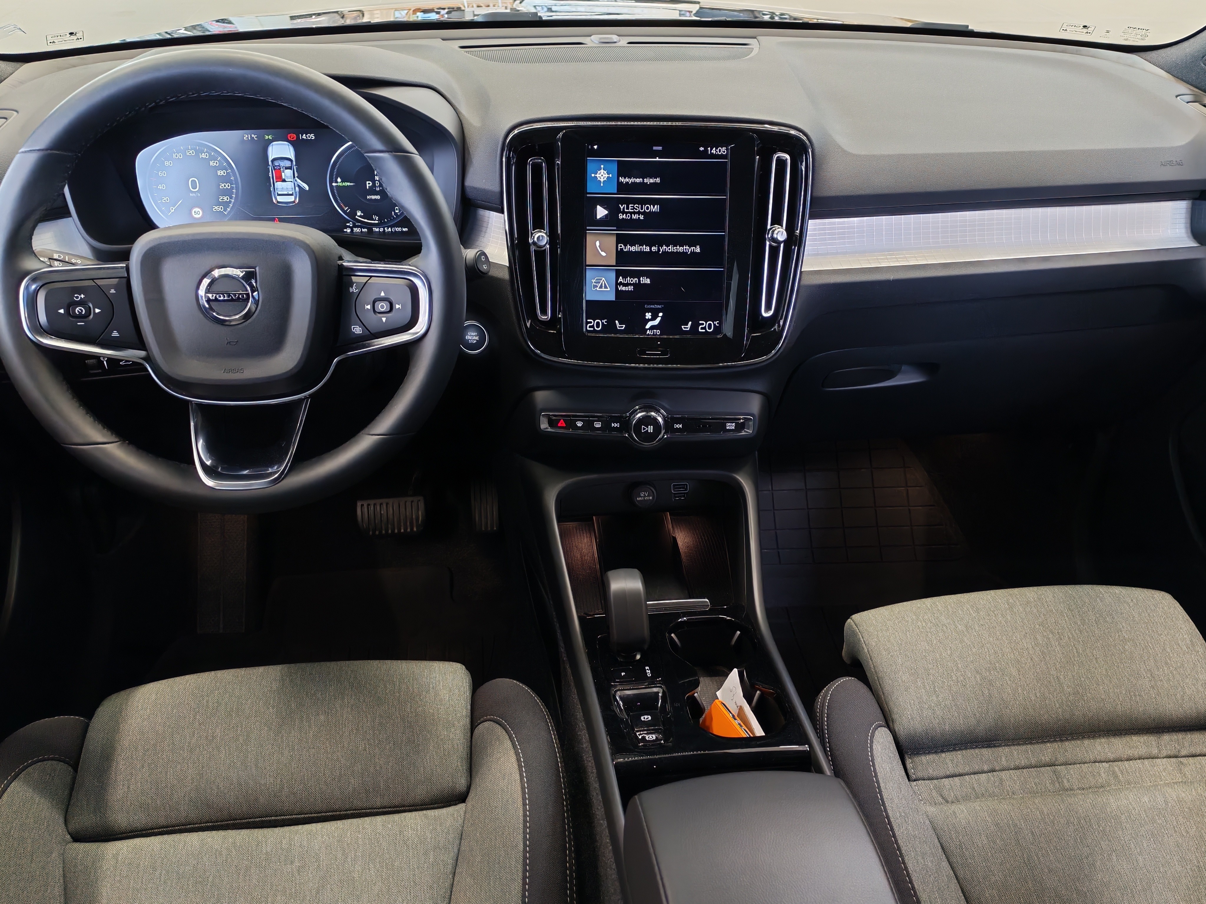 Volvo XC40 2024, kuva 5/21