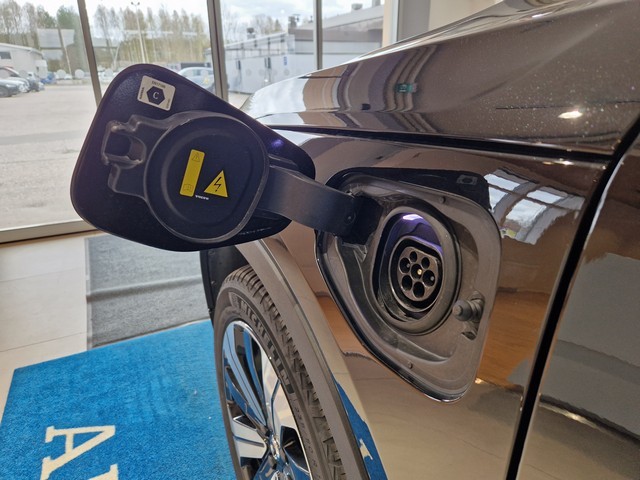 Volvo XC40 T4 TWE PLUS BRIGHT AUT