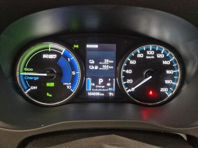 Mitsubishi OUTLANDER PHEV INSTYLE 4WD 5P