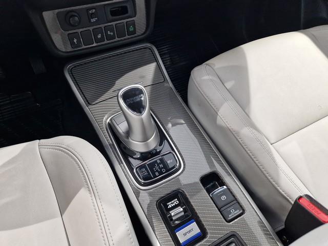 Mitsubishi OUTLANDER PHEV INSTYLE 4WD 5P