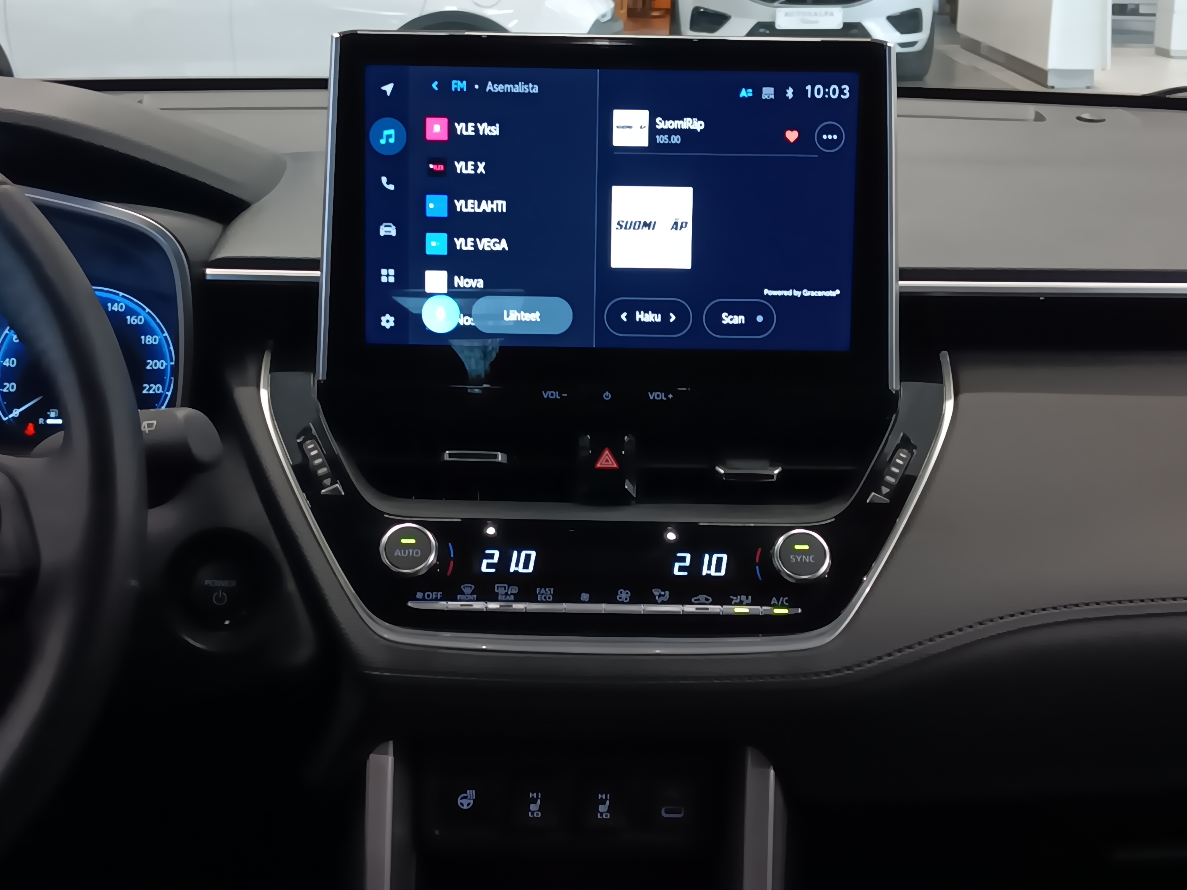 Toyota COROLLA CROSS 2.0 HYBRID LAUNCH EDITION