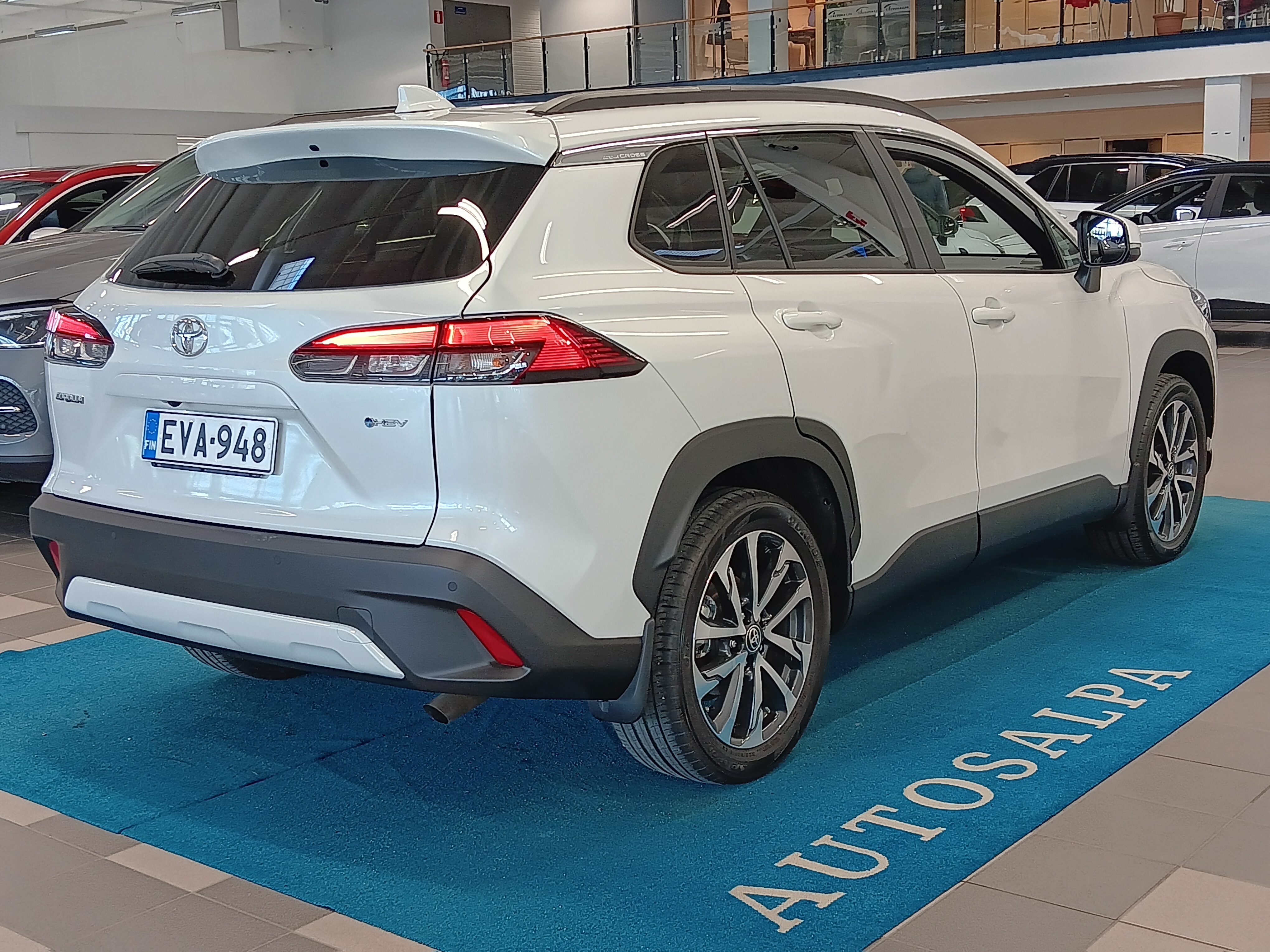 Toyota COROLLA CROSS 2.0 HYBRID LAUNCH EDITION