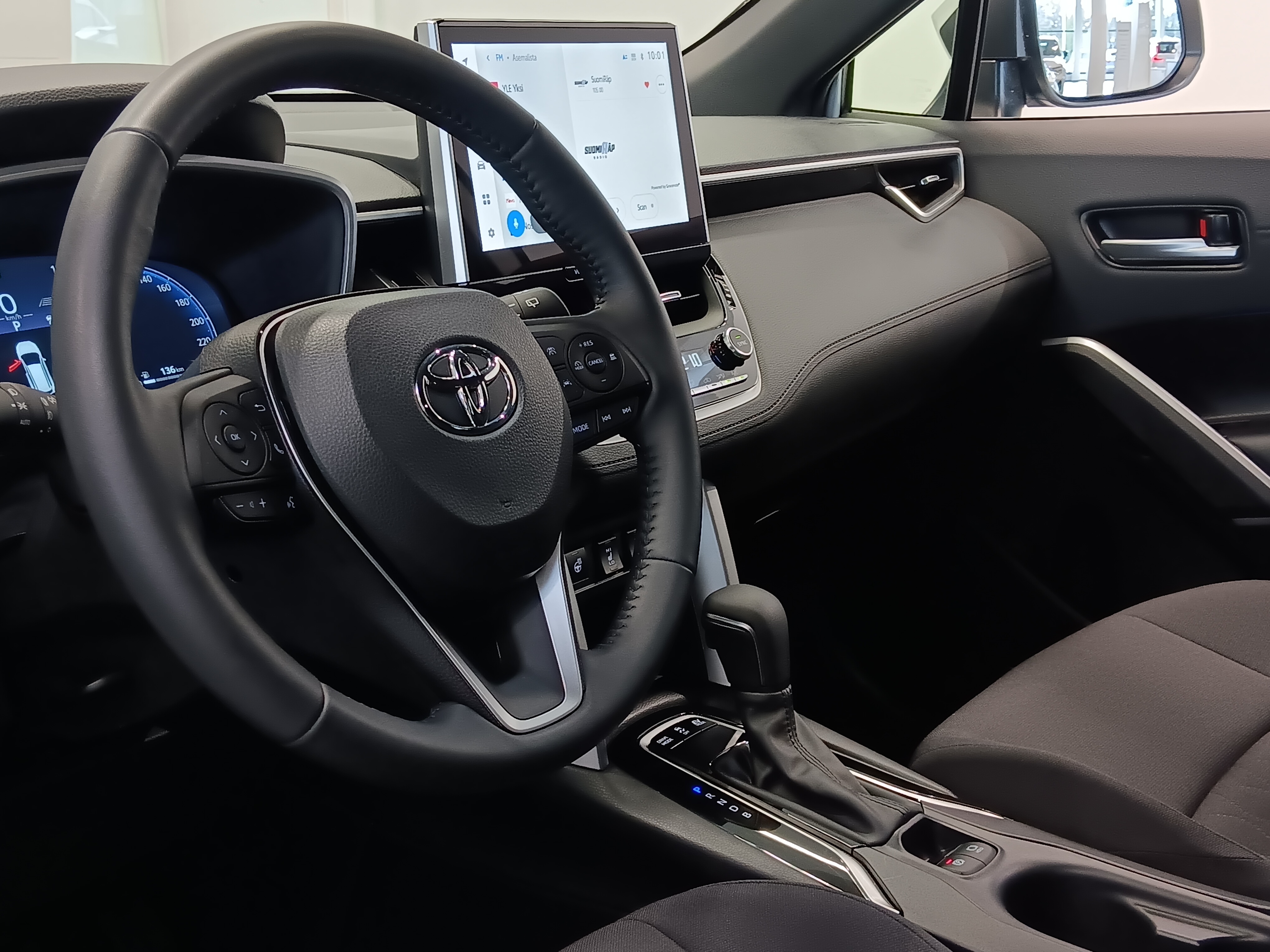 Toyota COROLLA CROSS 2.0 HYBRID LAUNCH EDITION
