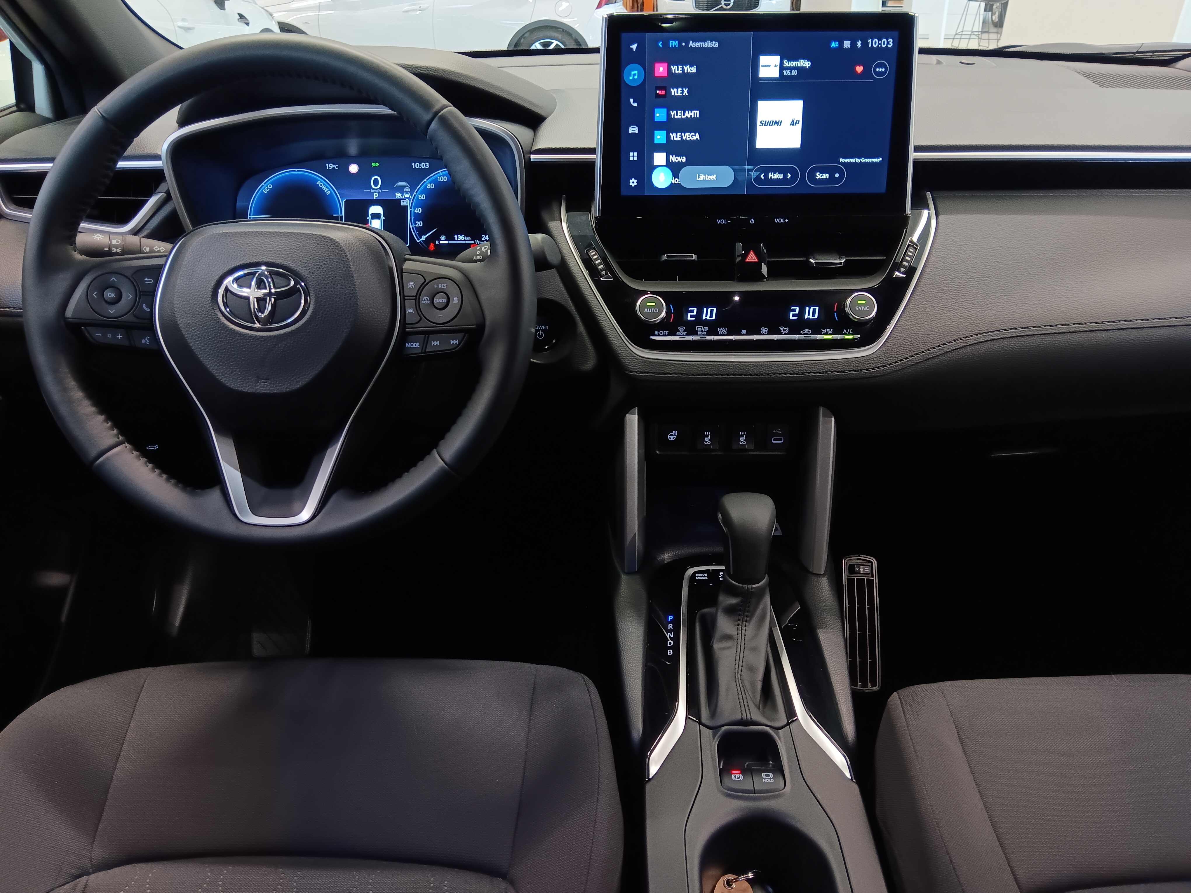 Toyota COROLLA CROSS 2.0 HYBRID LAUNCH EDITION