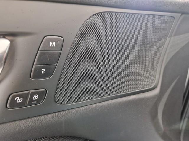 Volvo V60 T8 AWD LONG RANGE PLUS DARK. SELEKT TAKUU 24KK