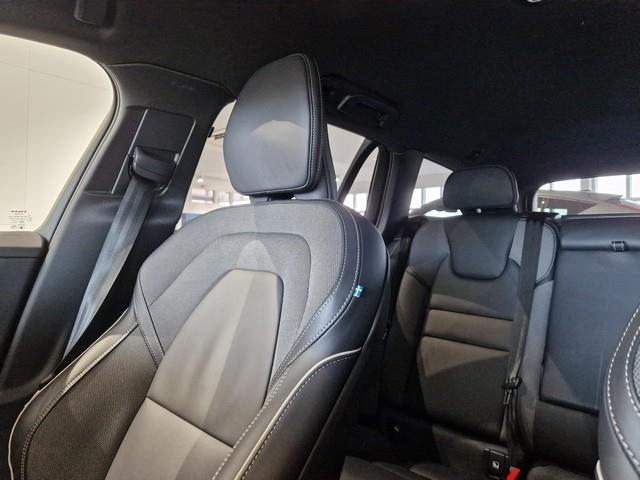 Volvo V60 T8 AWD LONG RANGE HIGH PERFORMANCE PLUS DARK AUT.