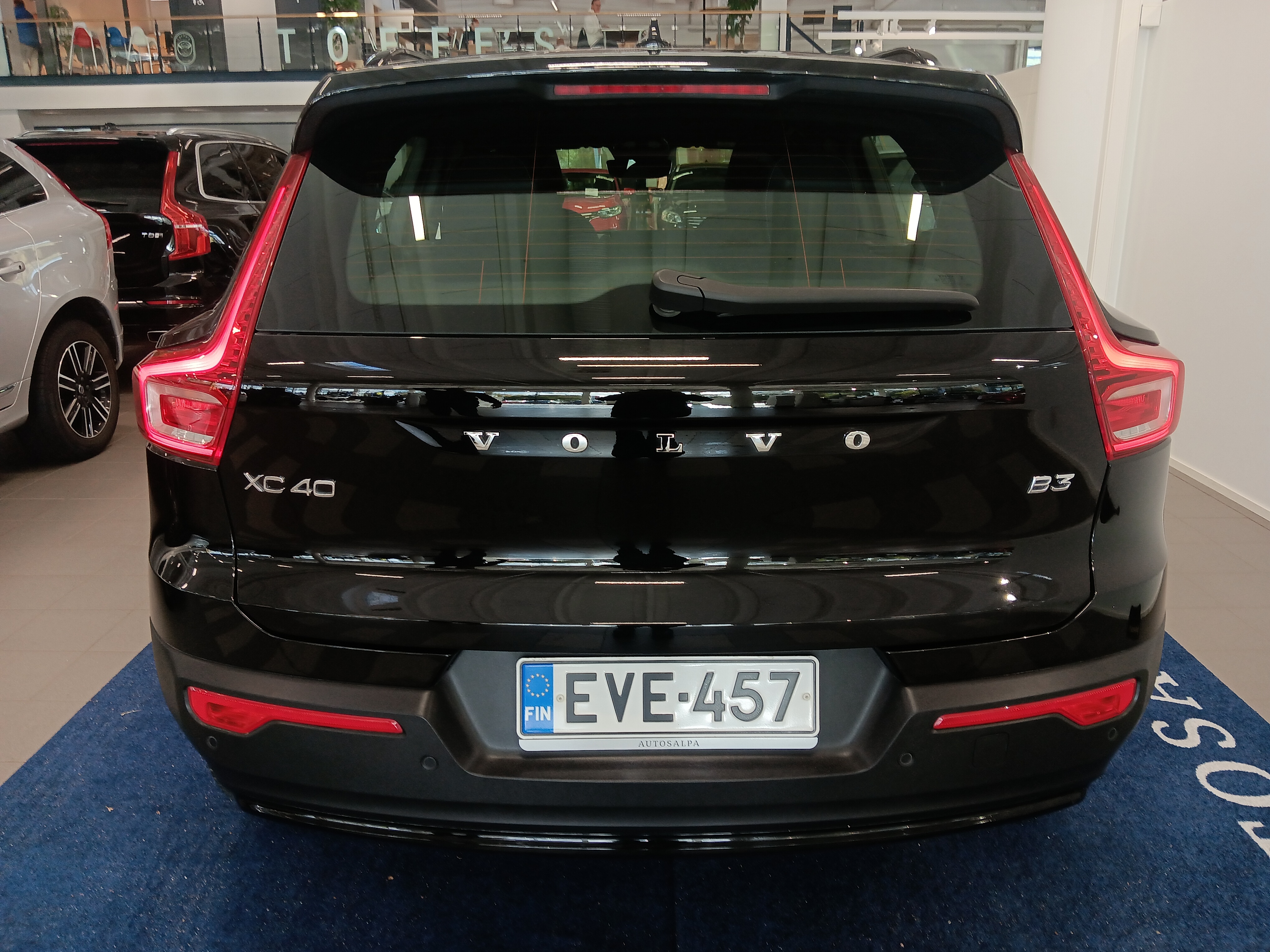Volvo XC40 2024, kuva 4/21