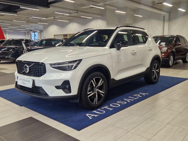 volvo XC40 B3 MHEV PLUS DARK DCT TAKUU 24KK/40TKM.
