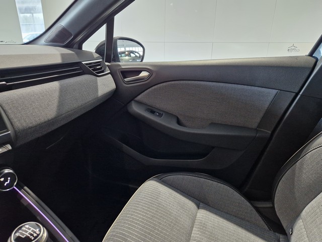 Renault CLIO TCE 90 TECHNO.