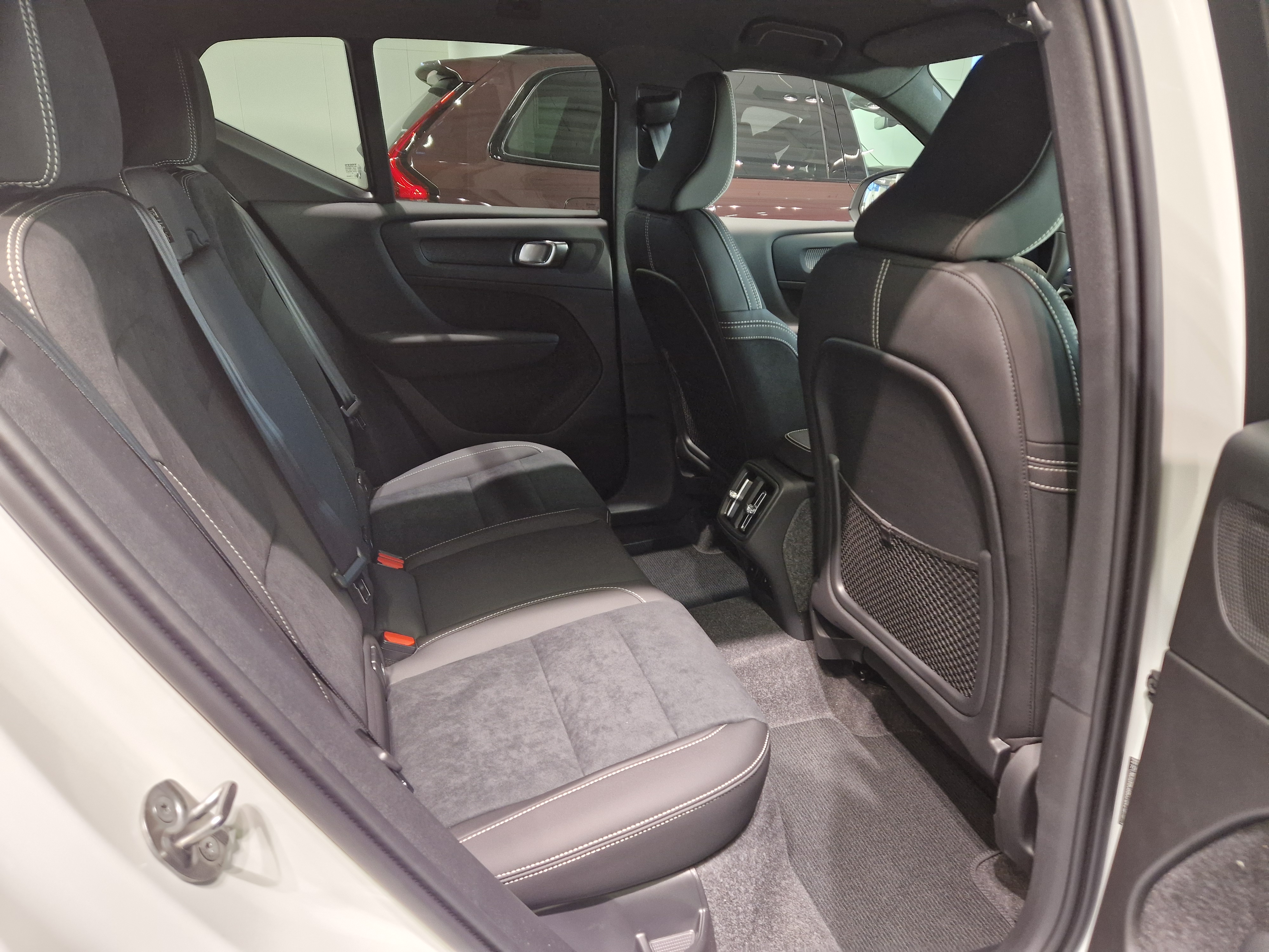 Volvo XC40 B3 MHEV EDITION PLUS DCT AUT