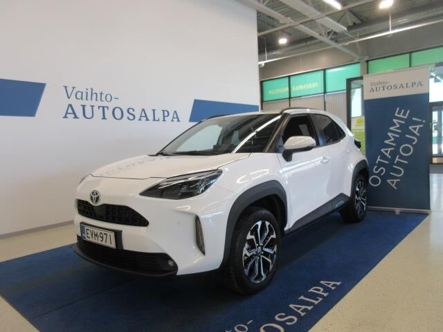 toyota YARIS CROSS 1.5 HYBRID 116 INTENSE PLUS