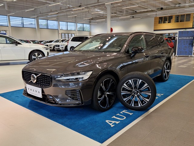 Volvo V60 T8 AWD LONG RANGE ULTRA PRO DARK SELEKT TAKUU