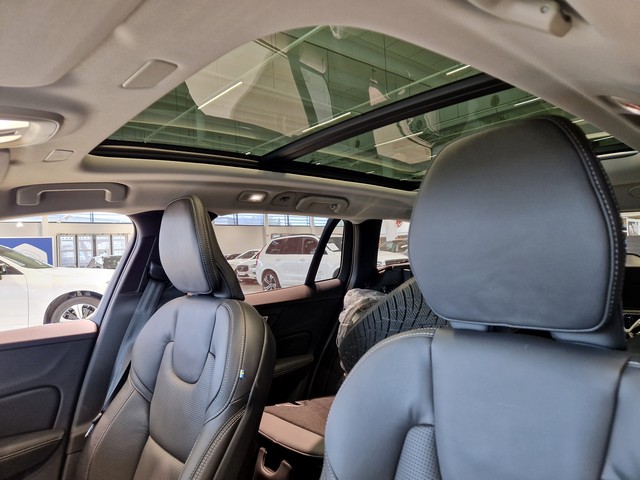 Volvo V60 T8 AWD LONG RANGE ULTRA PRO DARK SELEKT TAKUU