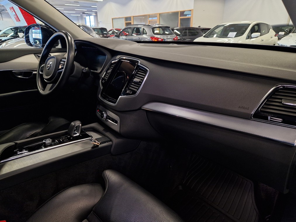 Volvo XC90 B5 AWD D-MHEV PLUS BRIGHT TAKUU 24KK/40TKM.