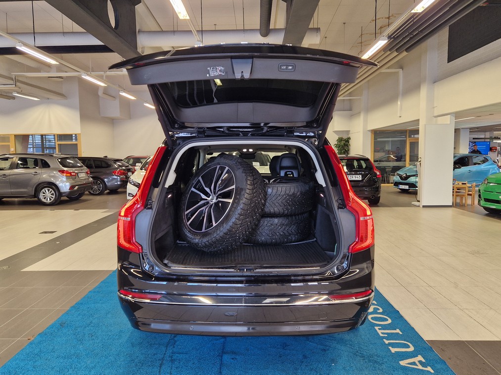 Volvo XC90 B5 AWD D-MHEV PLUS BRIGHT TAKUU 24KK/40TKM.