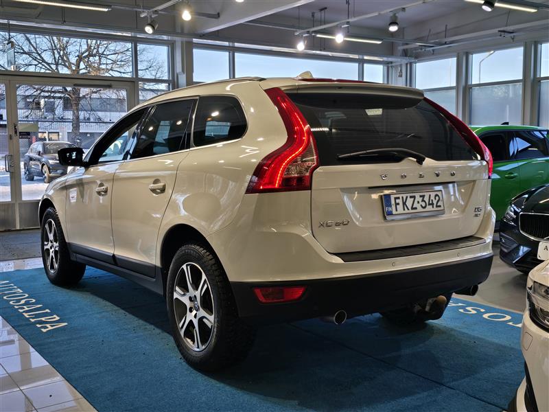 Volvo XC60 D5 AWD SUMMUM AUT