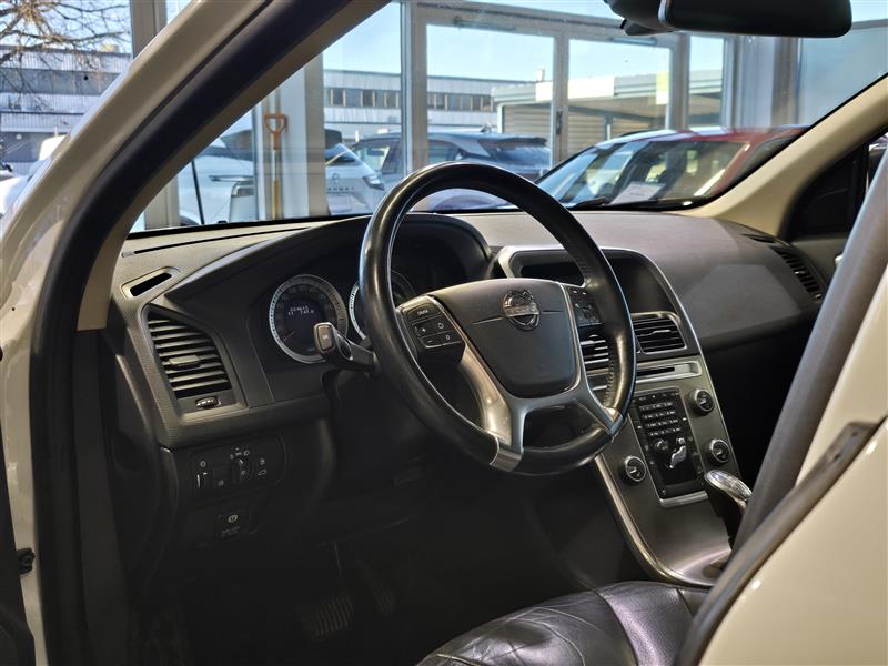 Volvo XC60 D5 AWD SUMMUM AUT