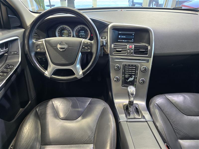 Volvo XC60 D5 AWD SUMMUM AUT