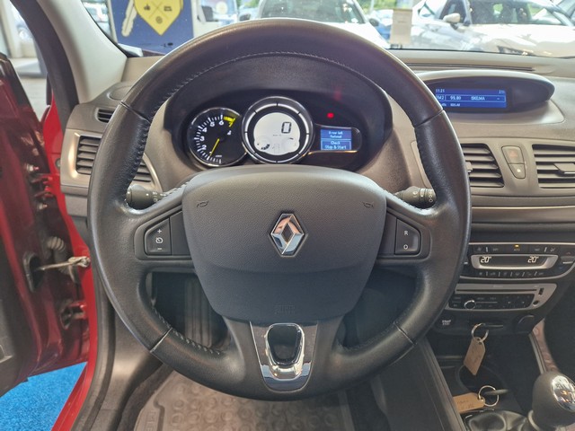 Renault MEGANE HATCHBACK ENERGY TCE 115 S&S EXPRESSION