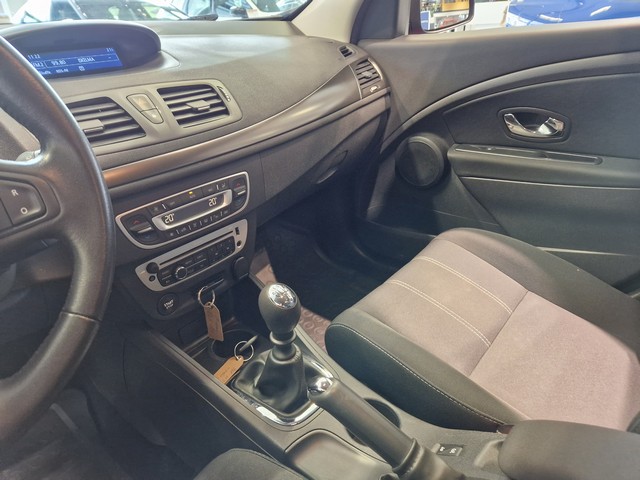 Renault MEGANE HATCHBACK ENERGY TCE 115 S&S EXPRESSION