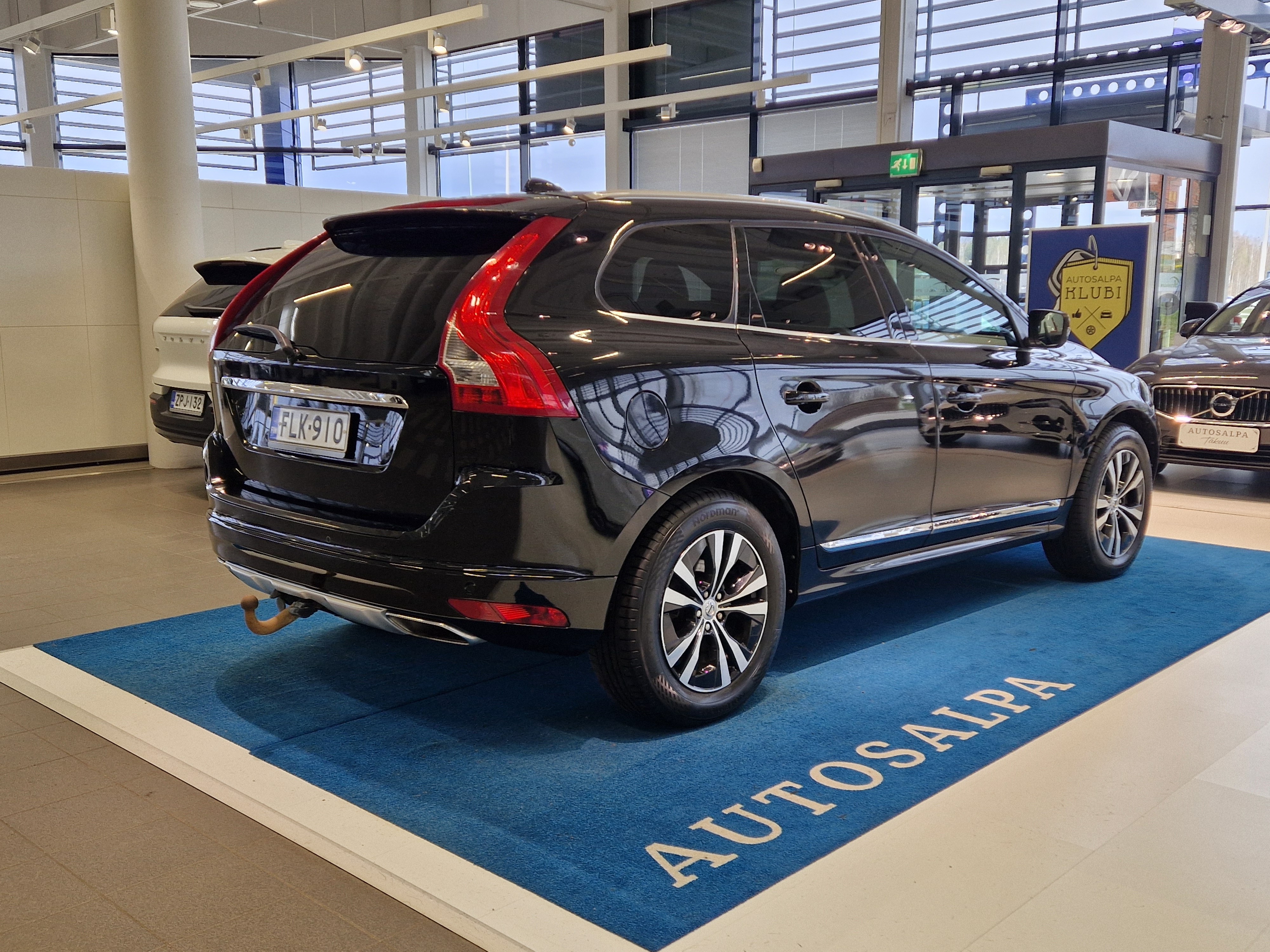 Volvo XC60 D4 AWD Business Summum aut 2014, kuva 3/20