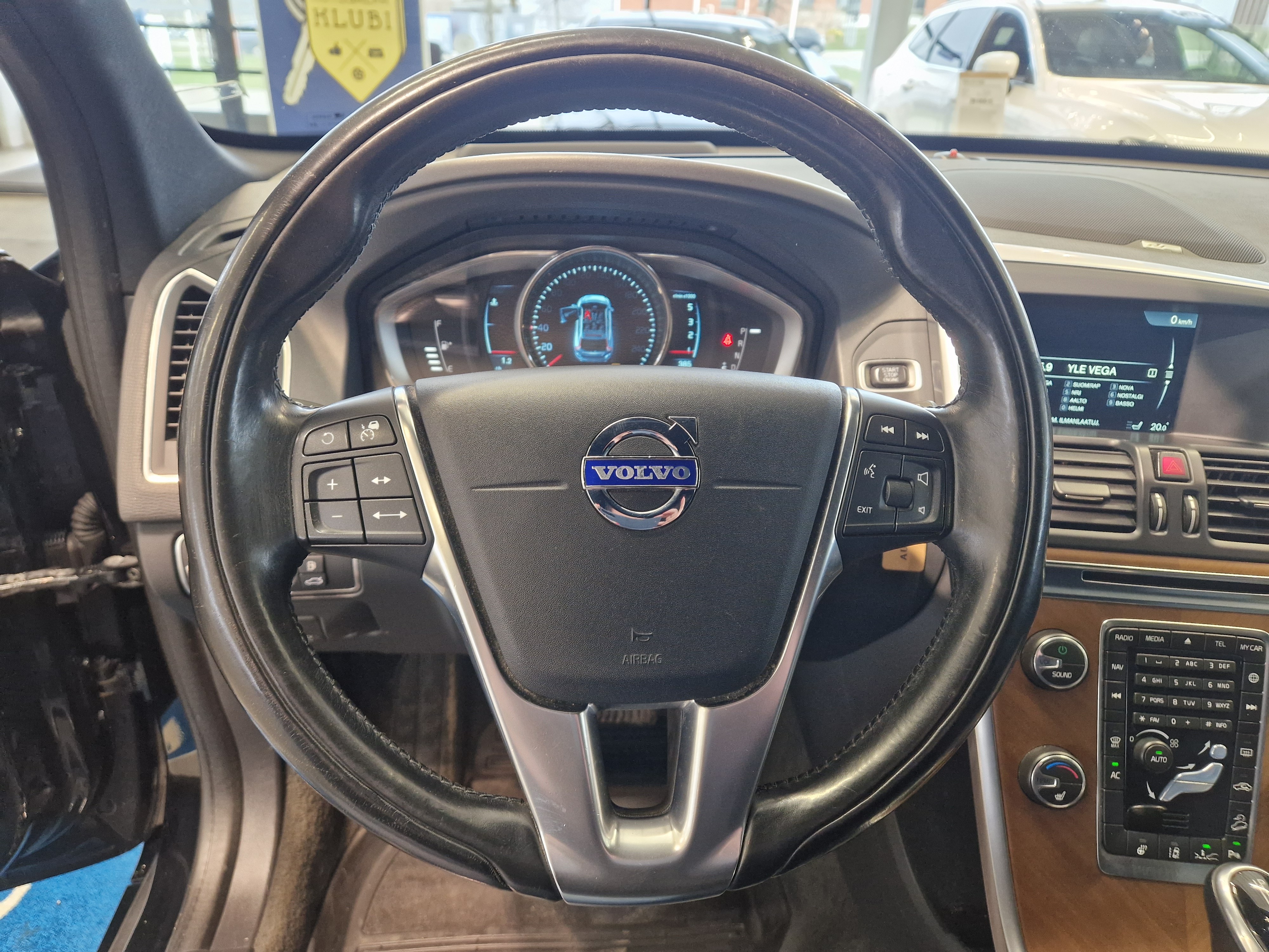 Volvo XC60 D4 AWD Business Summum aut 2014, kuva 7/20