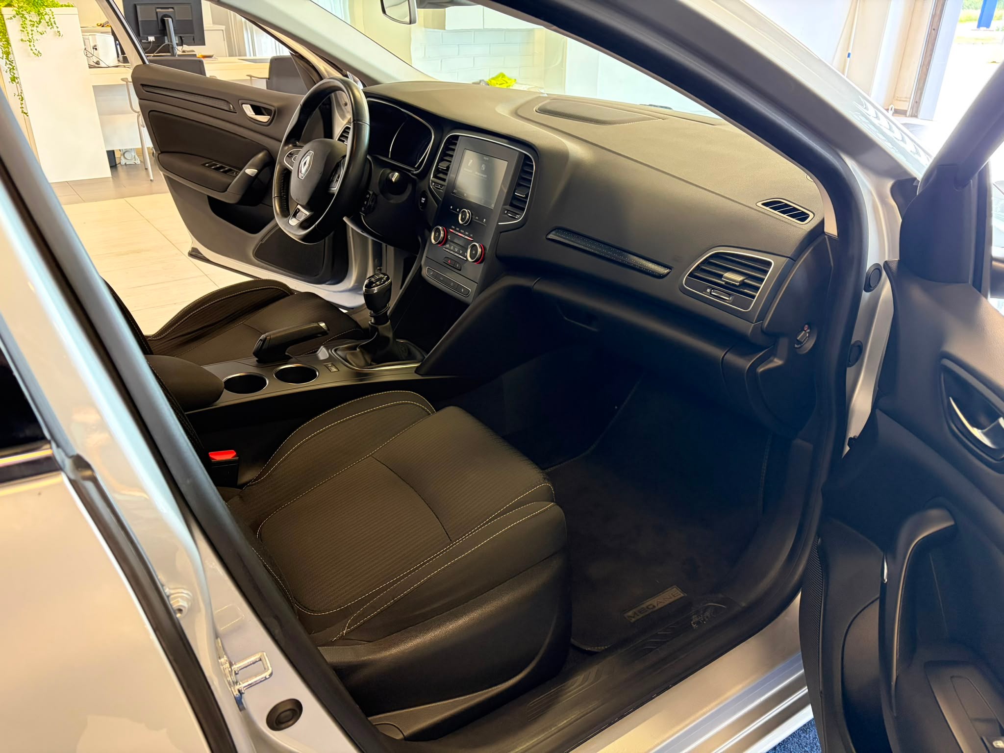 Renault Megane 2016, kuva 7/12