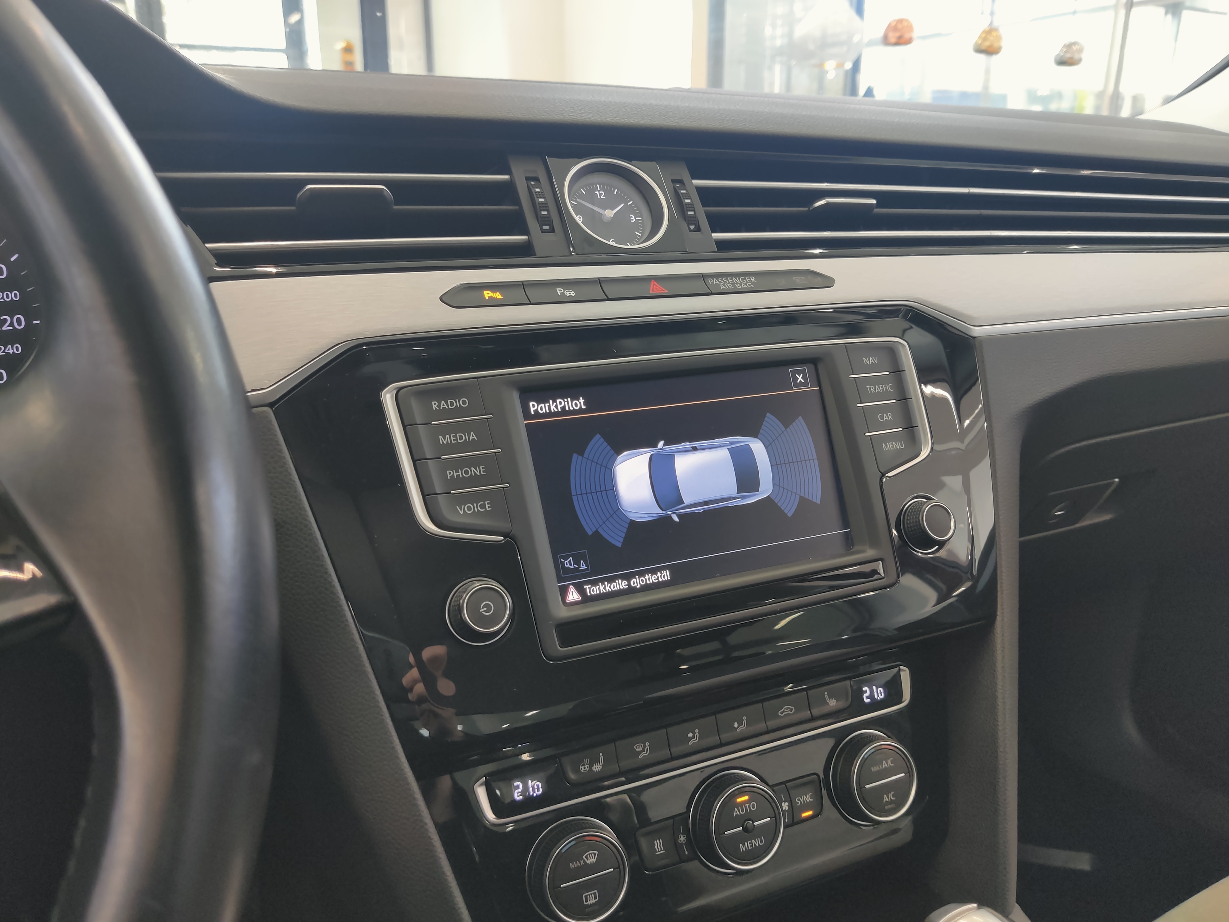 Volkswagen PASSAT SEDAN HIGHLINE 2,0 TSI 206 KW (280 HV) 4MOTION DSG