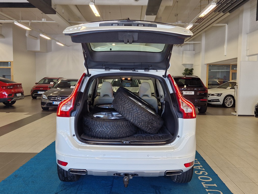 Volvo XC60 D4 AWD SUMMUM AUT