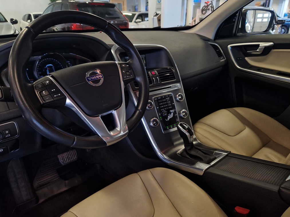 Volvo XC60 D4 AWD SUMMUM AUT
