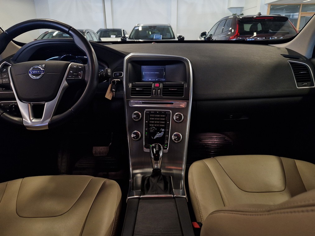 Volvo XC60 D4 AWD SUMMUM AUT