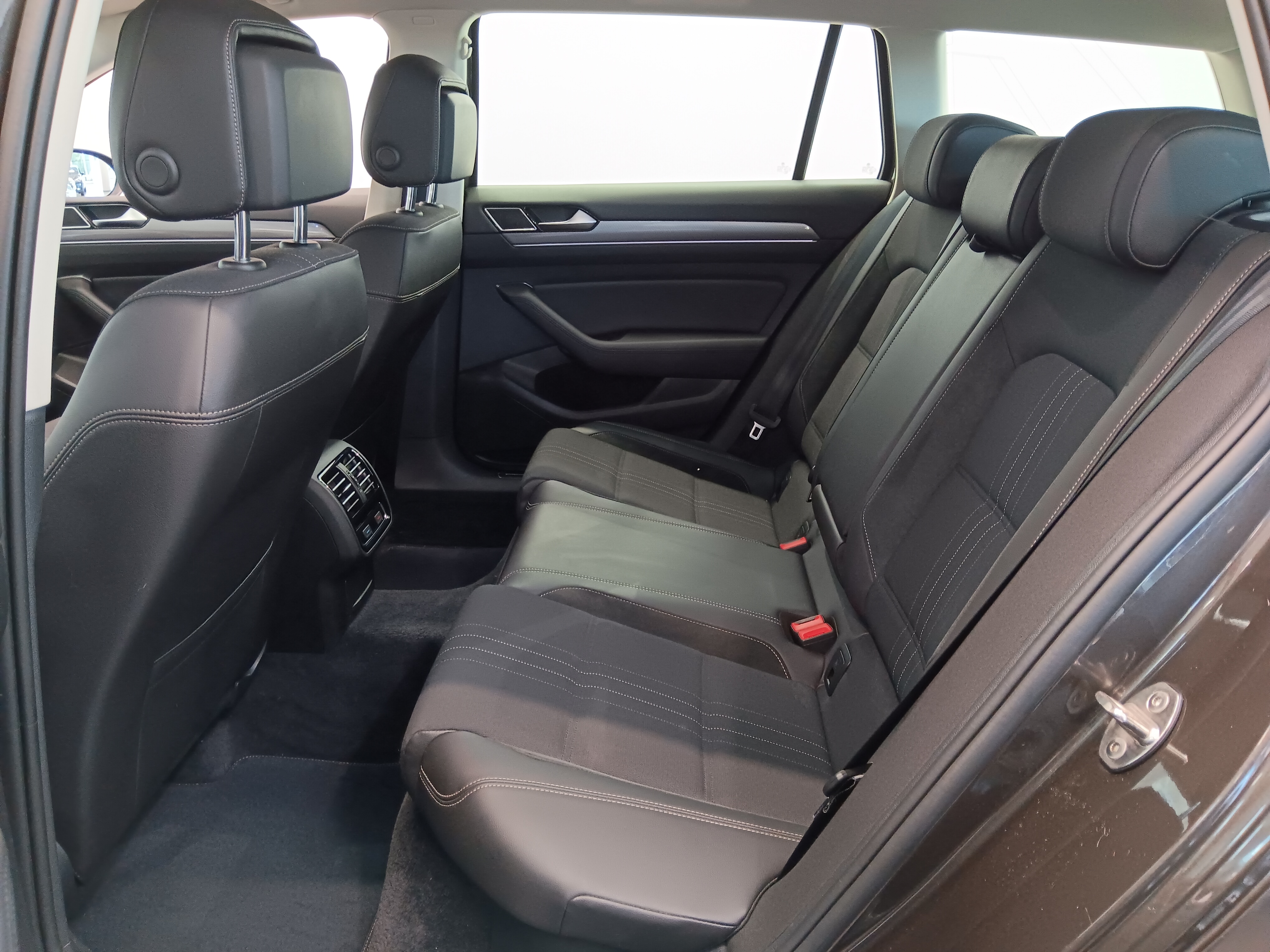 Volkswagen PASSAT VARIANT ALLTRACK 2,0 TDI 140 KW (190 HV) 4MOTION D