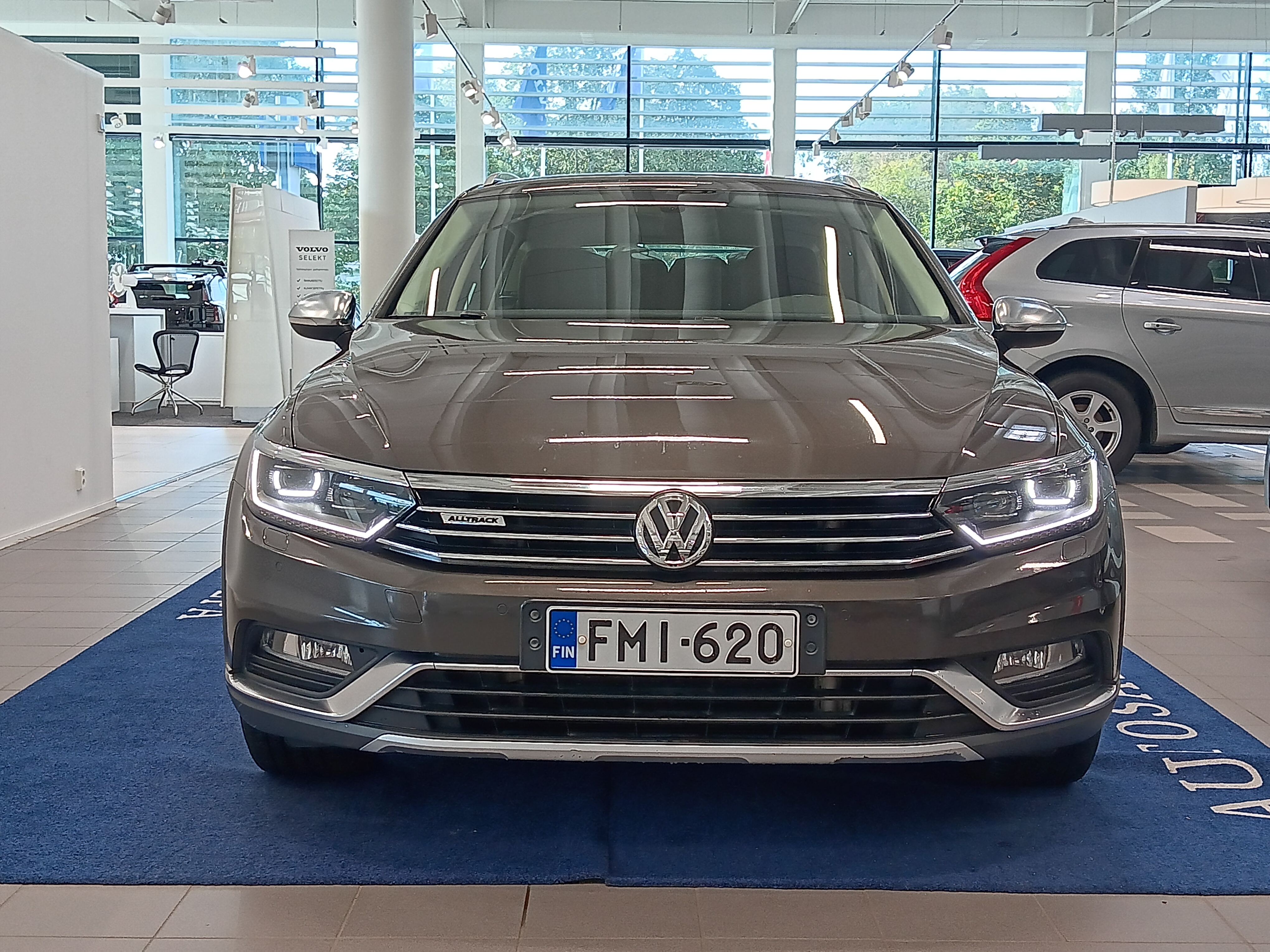 Volkswagen Passat 2016, photo 3/21